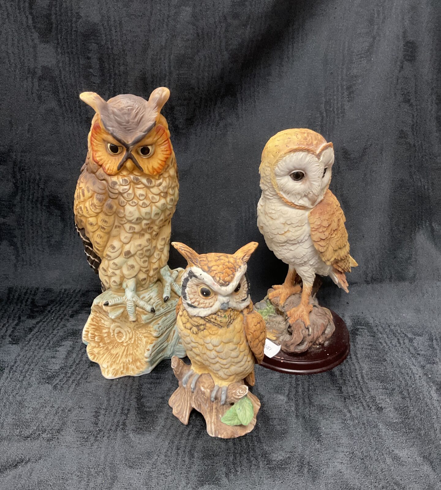 248 three large owl ornaments inc leonardo collection Badgers