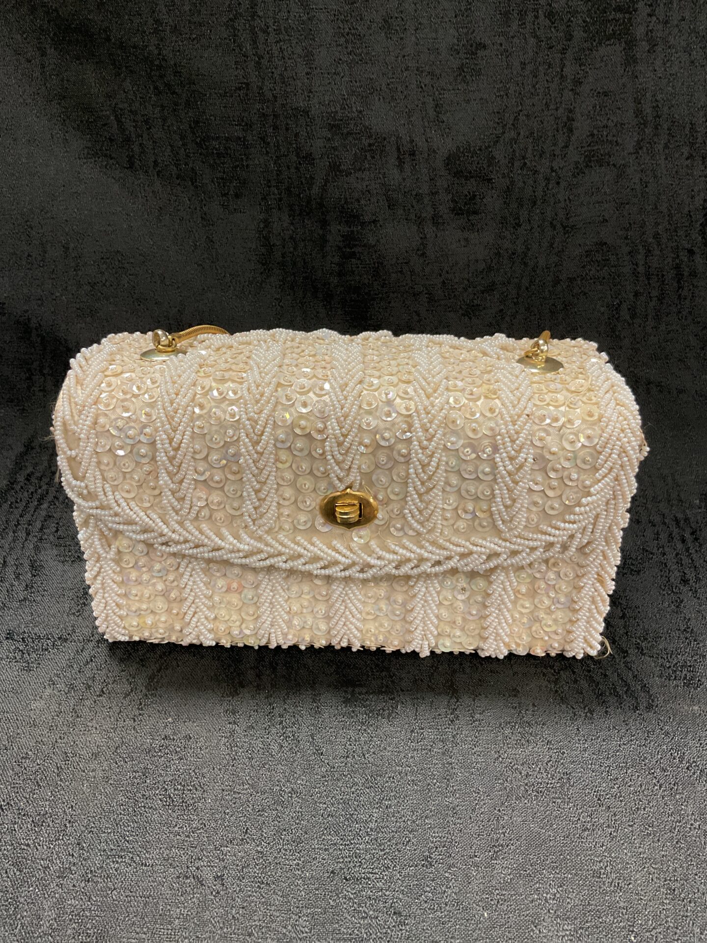 Pandora clutch hot sale