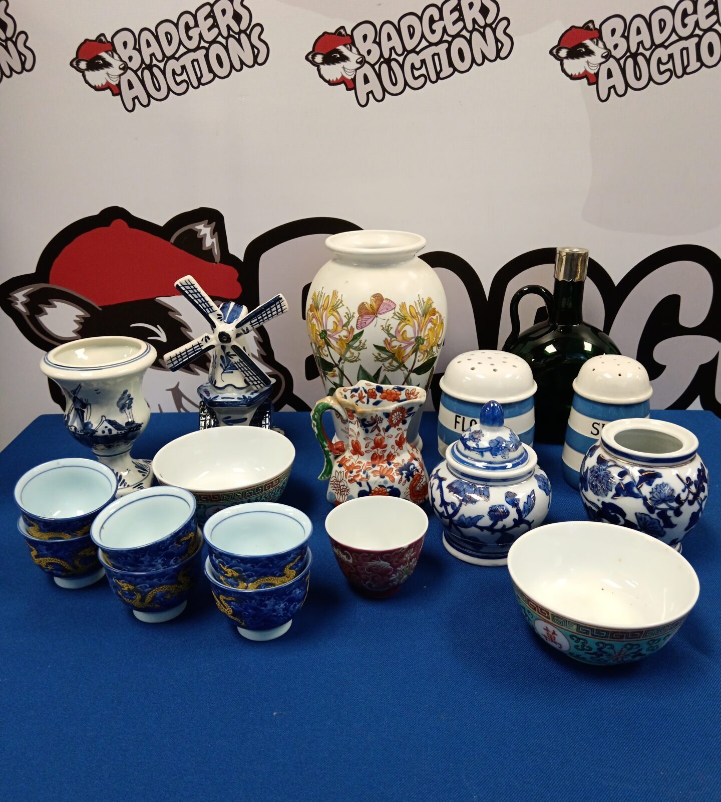 Selection of oriental china & blue & white Delft