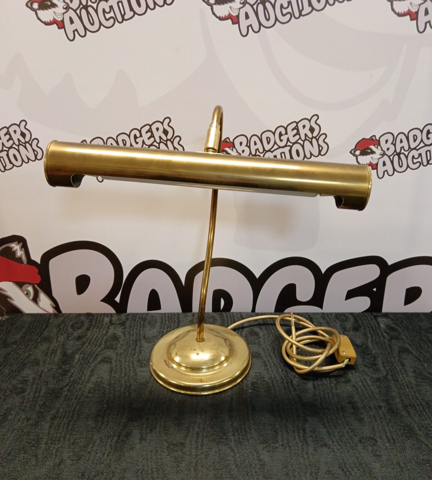 Vintage brass bankers lamp