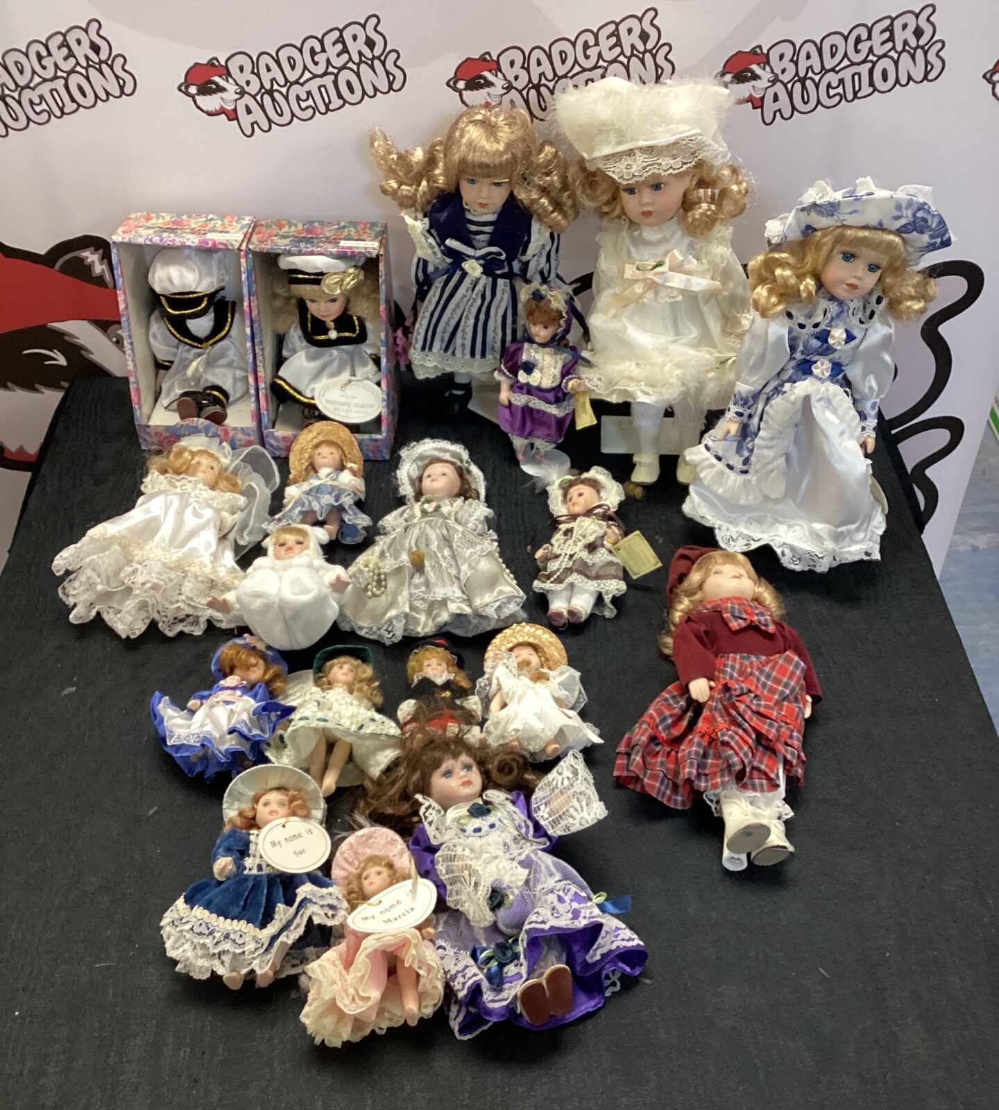 Box of ceramic dolls inc the knights bridge & leonardo collections