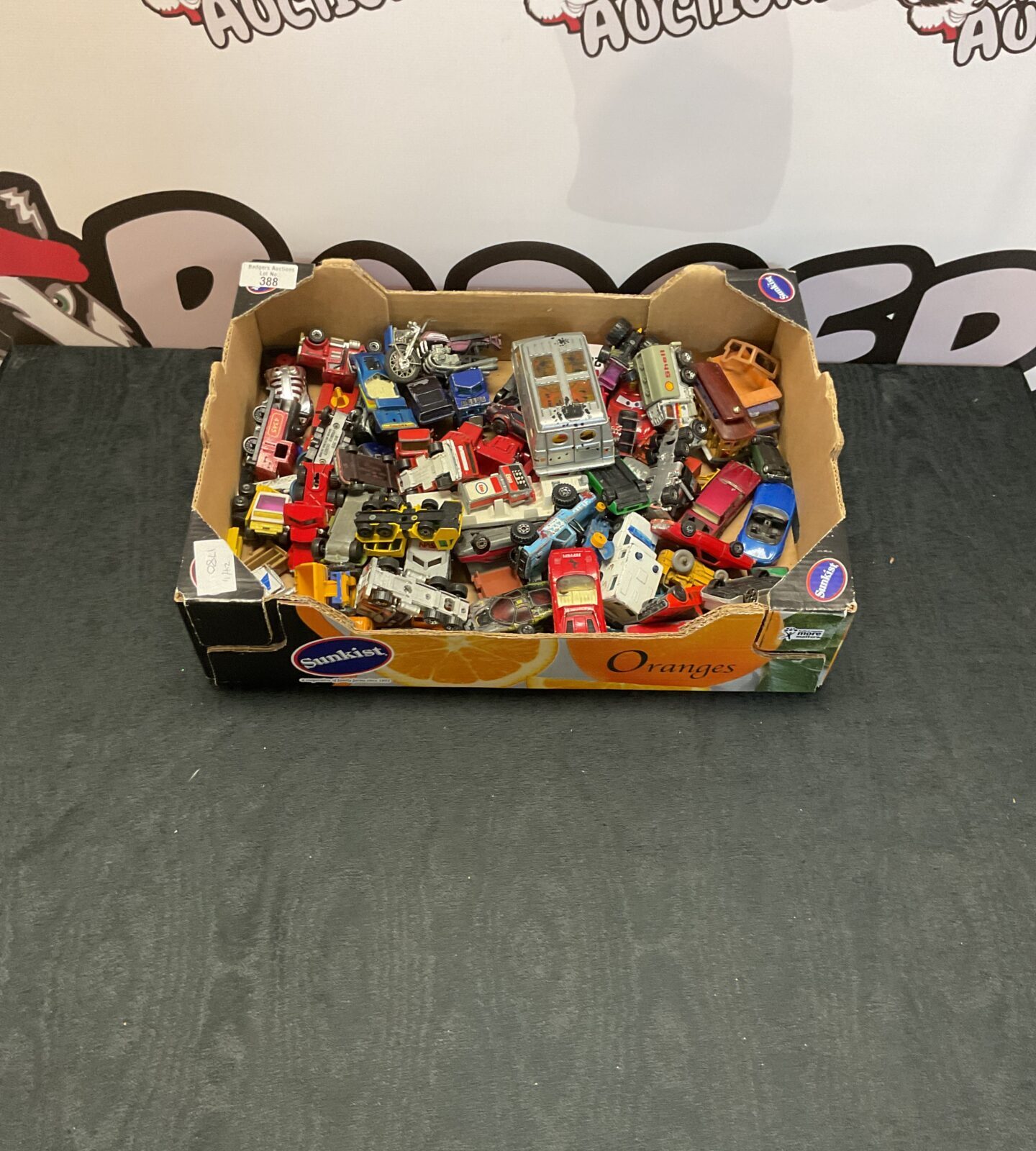 Box of mixed diecast models inc corgi and matchbox