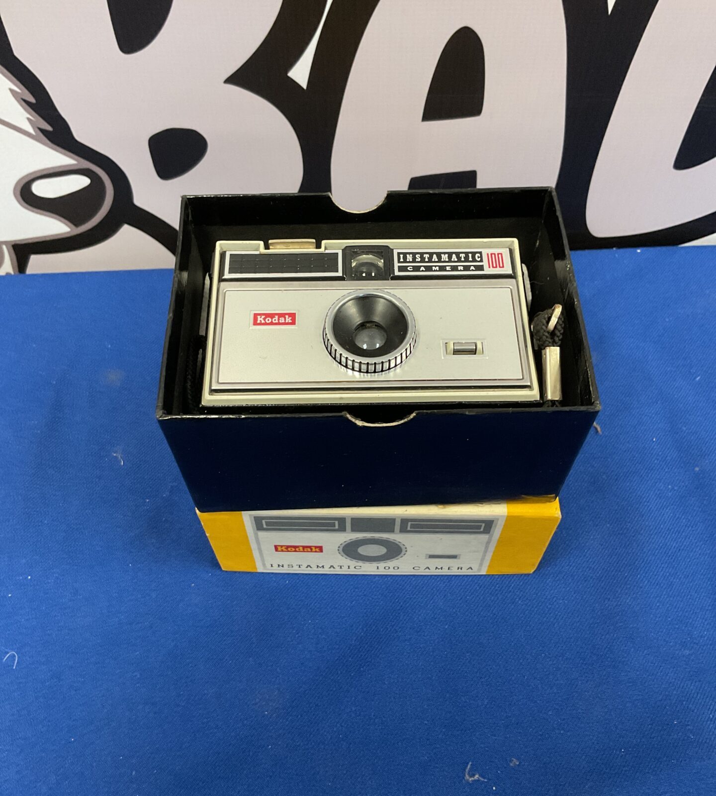 Kodak instamatic camera in box