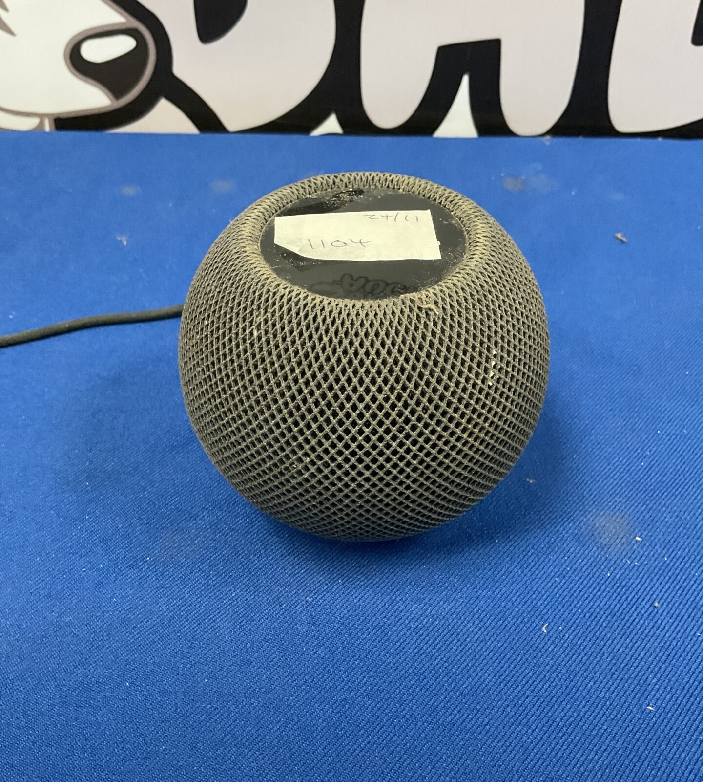 Apple smart speaker