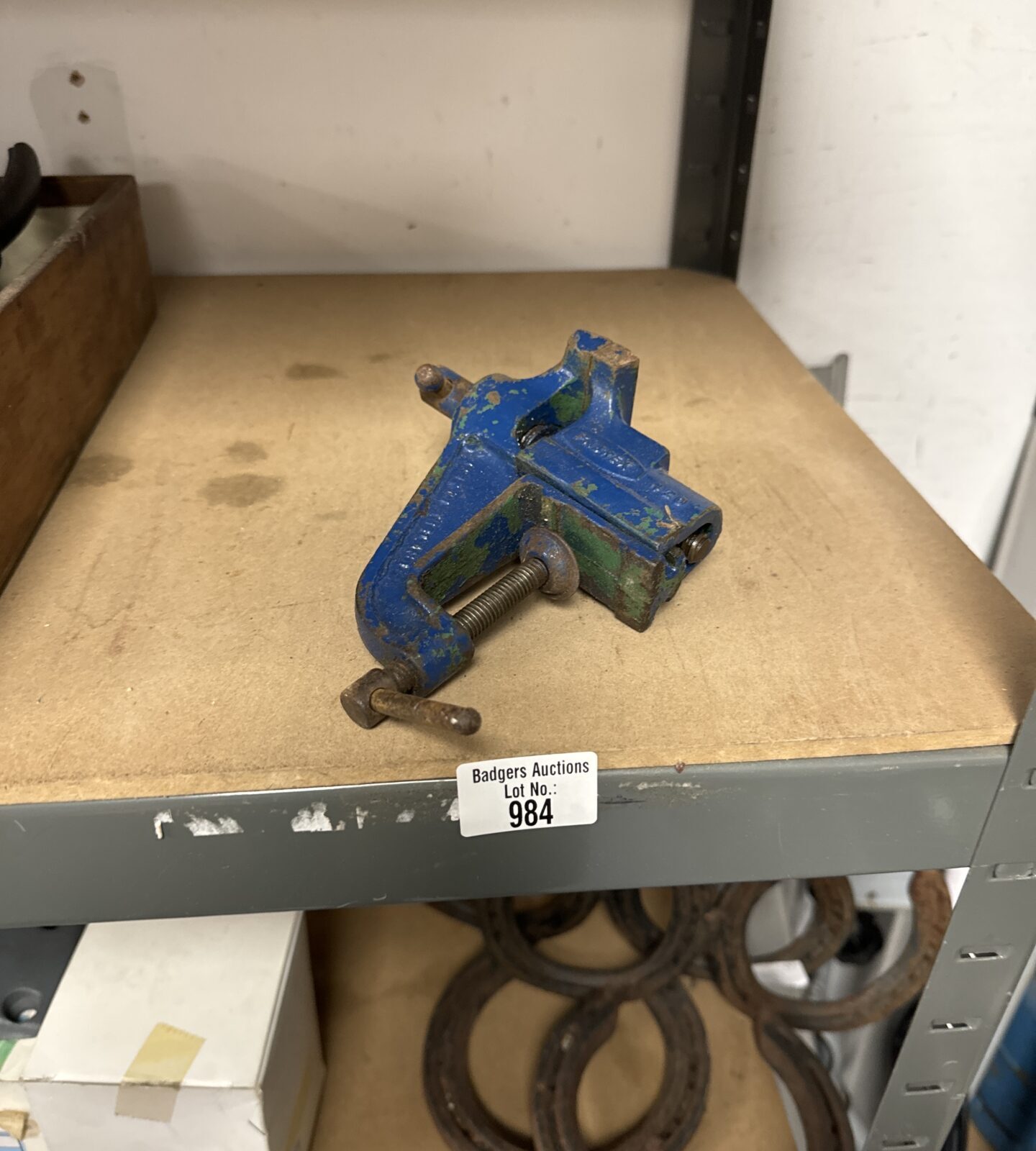 Small Fabrex 420 bench vice