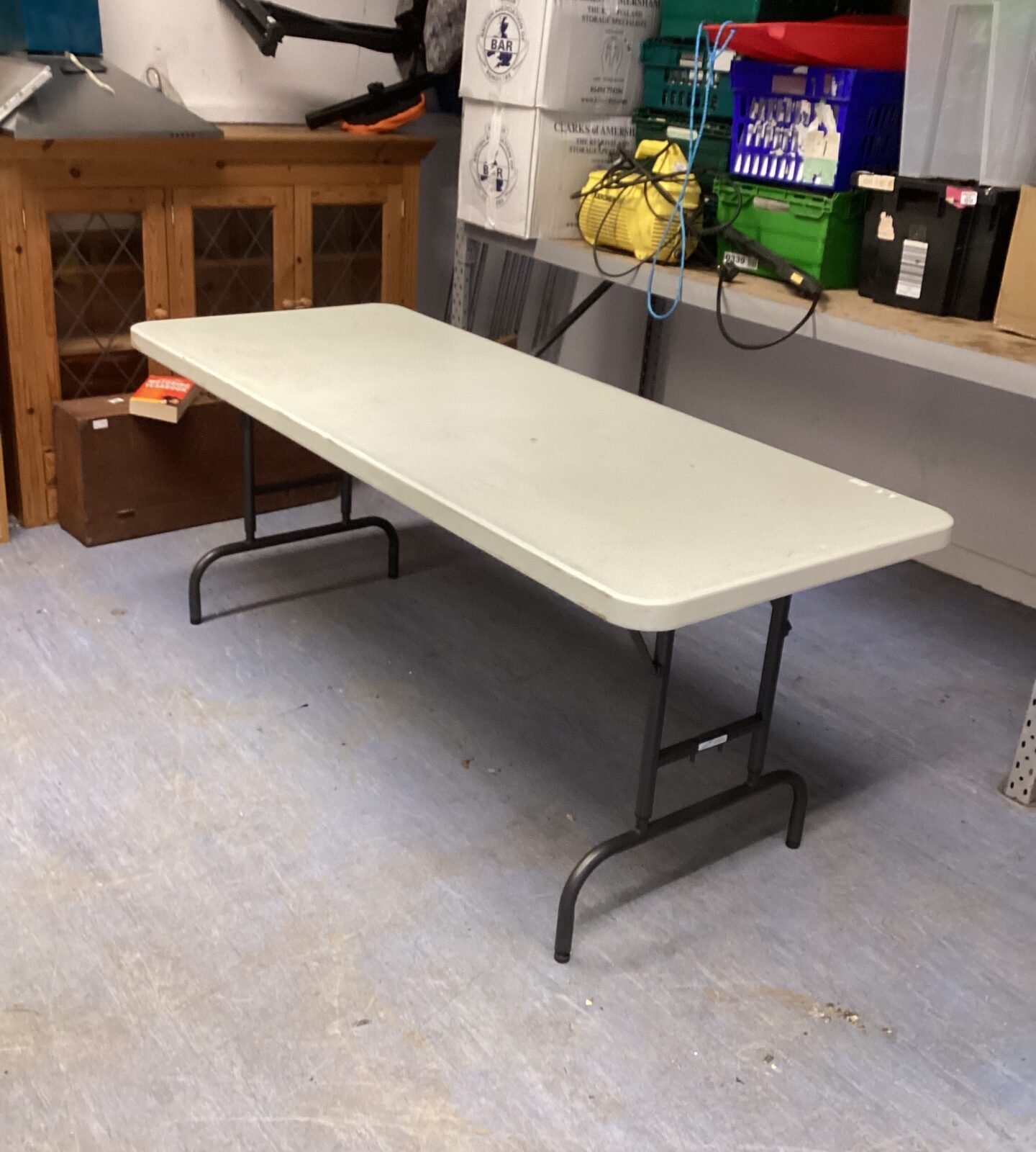 Heavy duty 6’ folding table