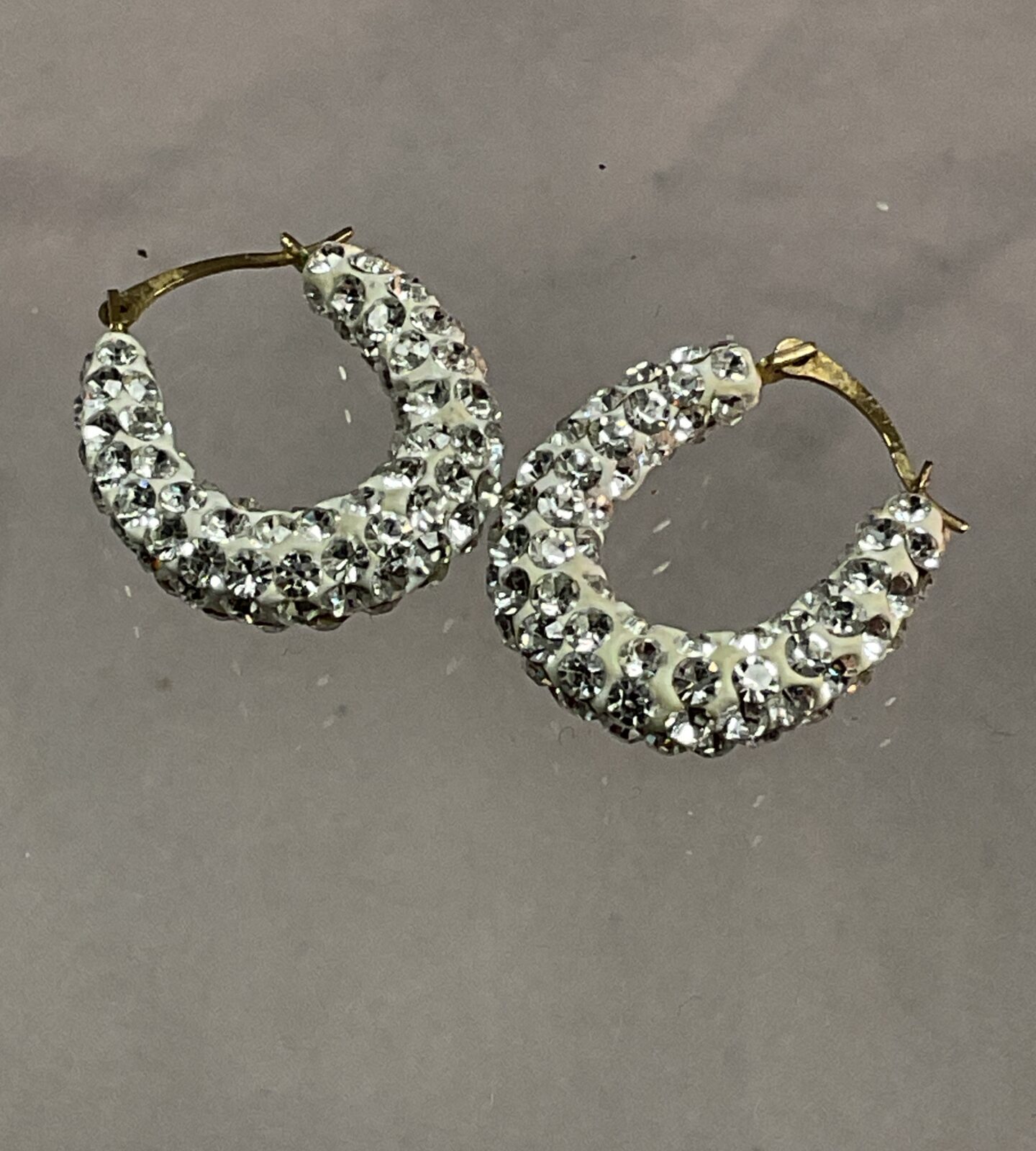 Pair of 375 9ct gold small horseshoe Earrings