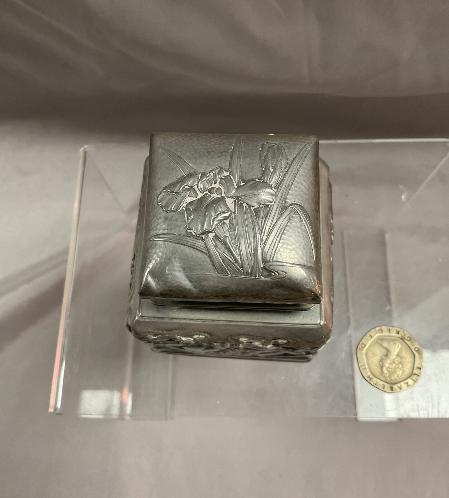 Sterling silver art nouveau glass inkwell - Image 4