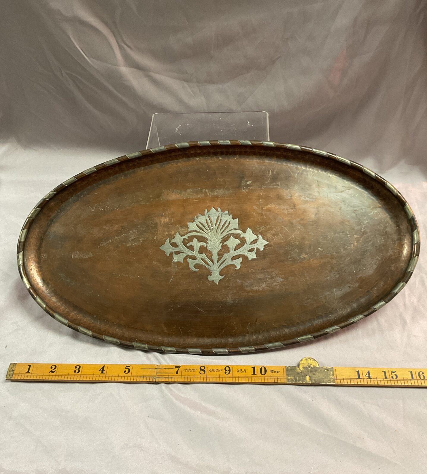 hugh wallis oval copper tray 1930/40 pewter inlaid scottish thistle with chevron border