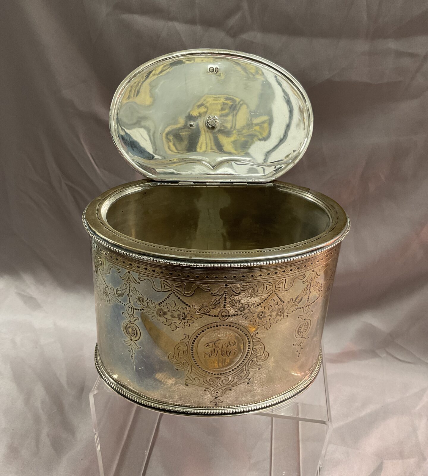 Victorian hallmarked Sterling silver tea caddy 620g - Image 3