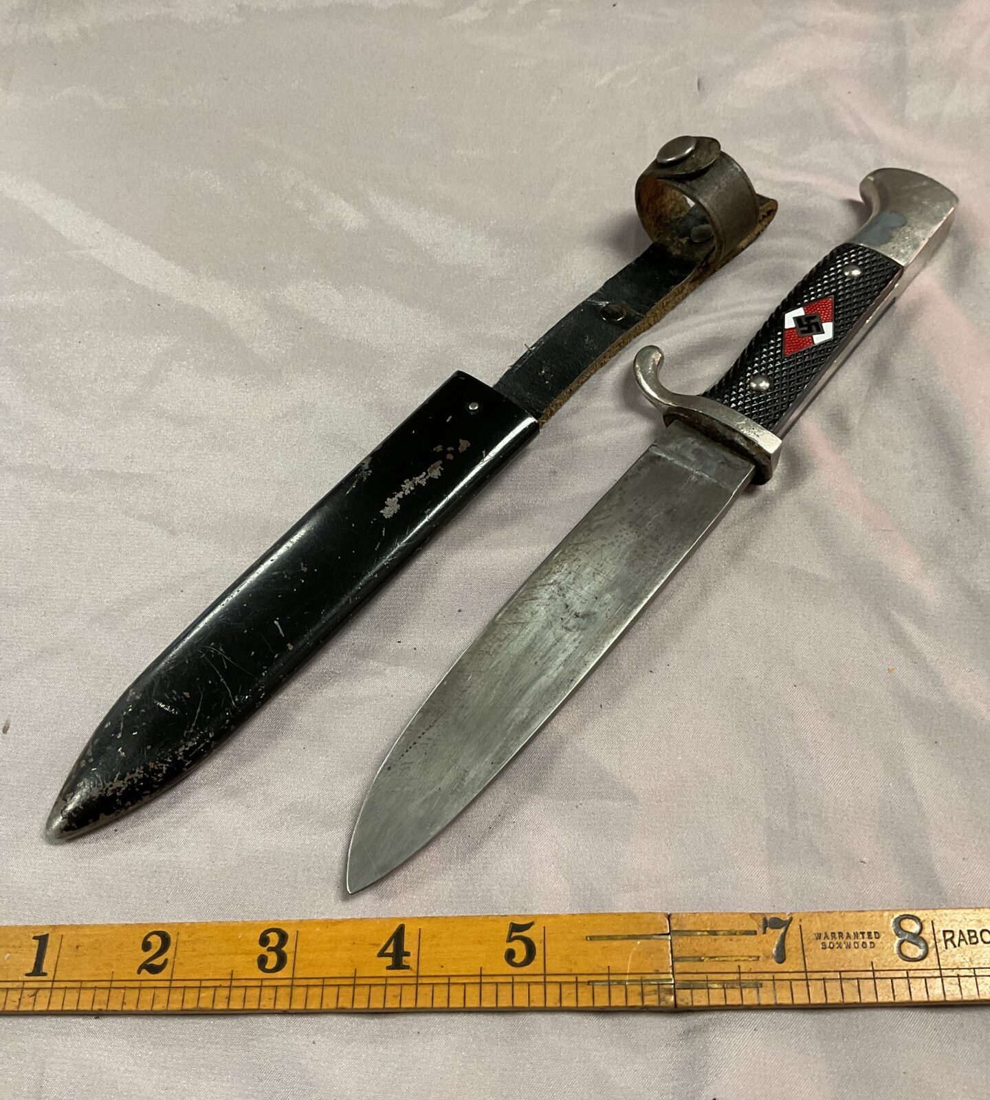 W W 2 German Hitler youth dagger maker R Z M.7/40 with steel scabbard