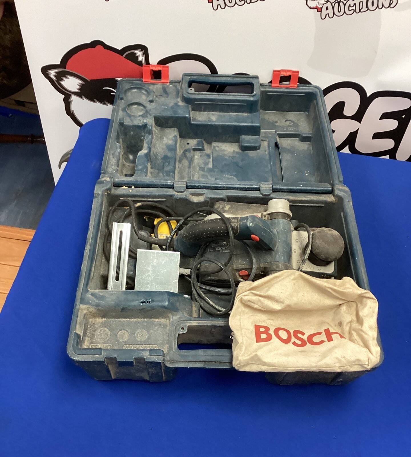 Bosch 110v planner in case