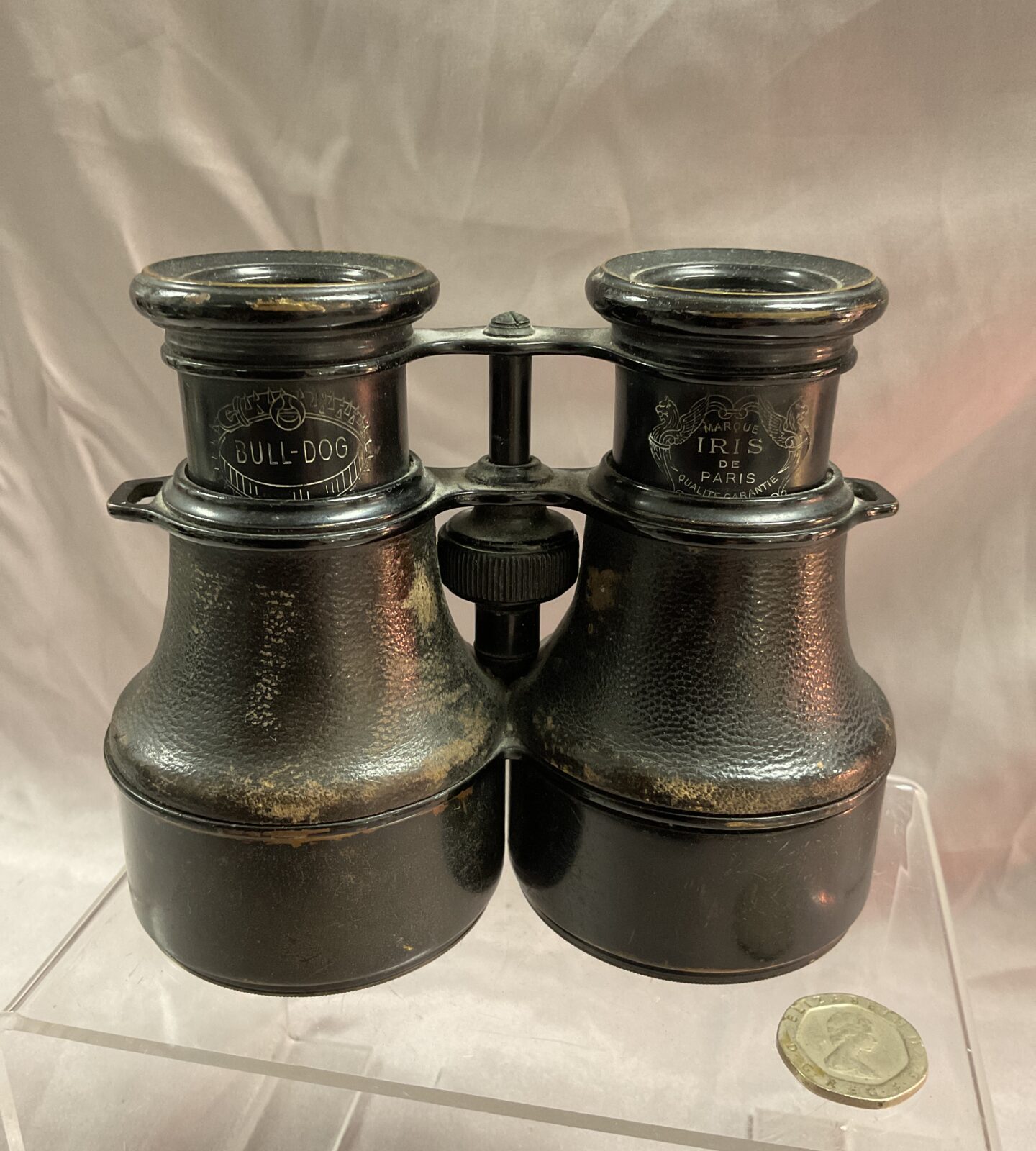 Pair of Edwardian Iris Marque de Paris Bull-dog Field binoculars