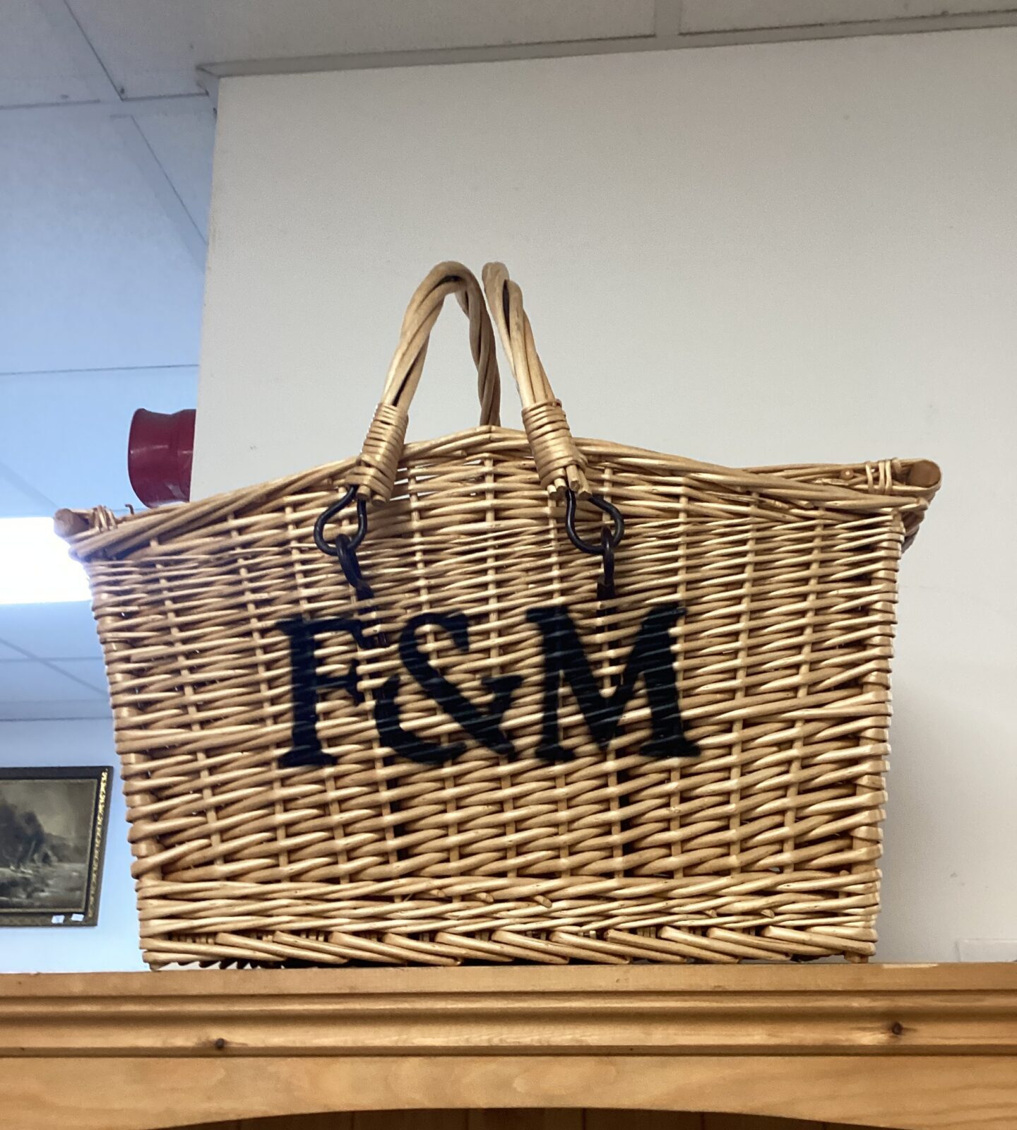 F&M style basket