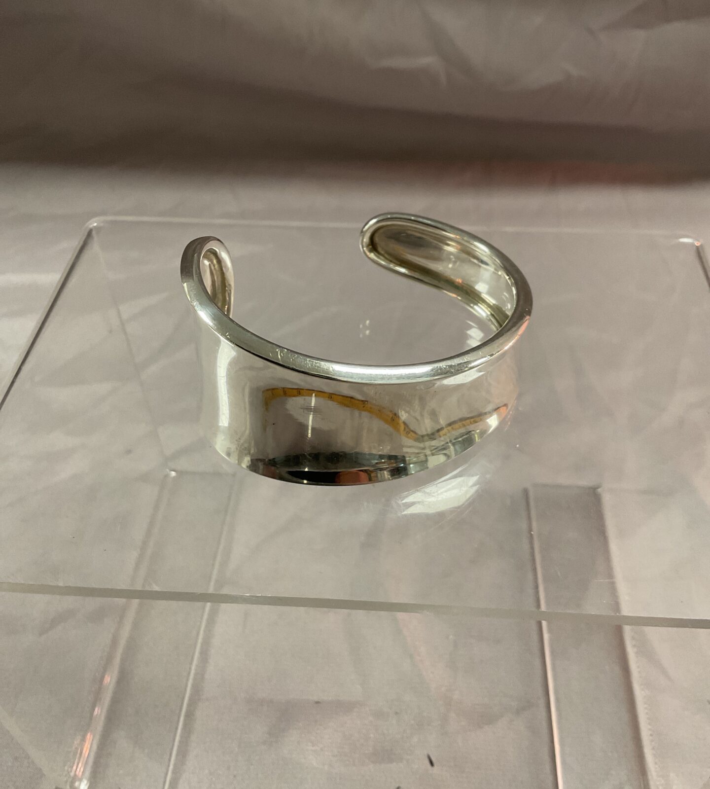 925 Silver Robert Lee Morris Bangle 40.4g