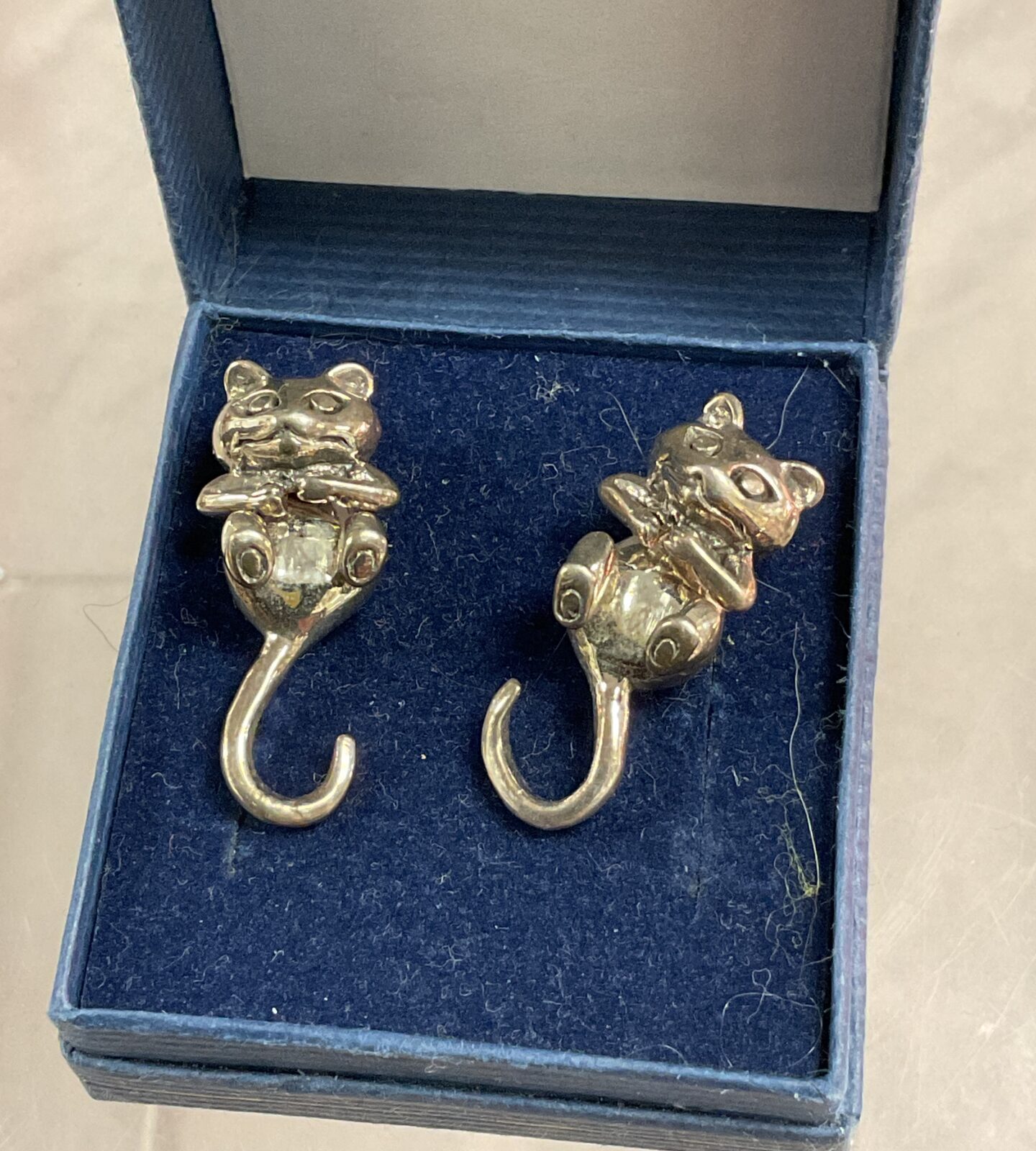 Pair of 925 Silver Articulated cat earrings