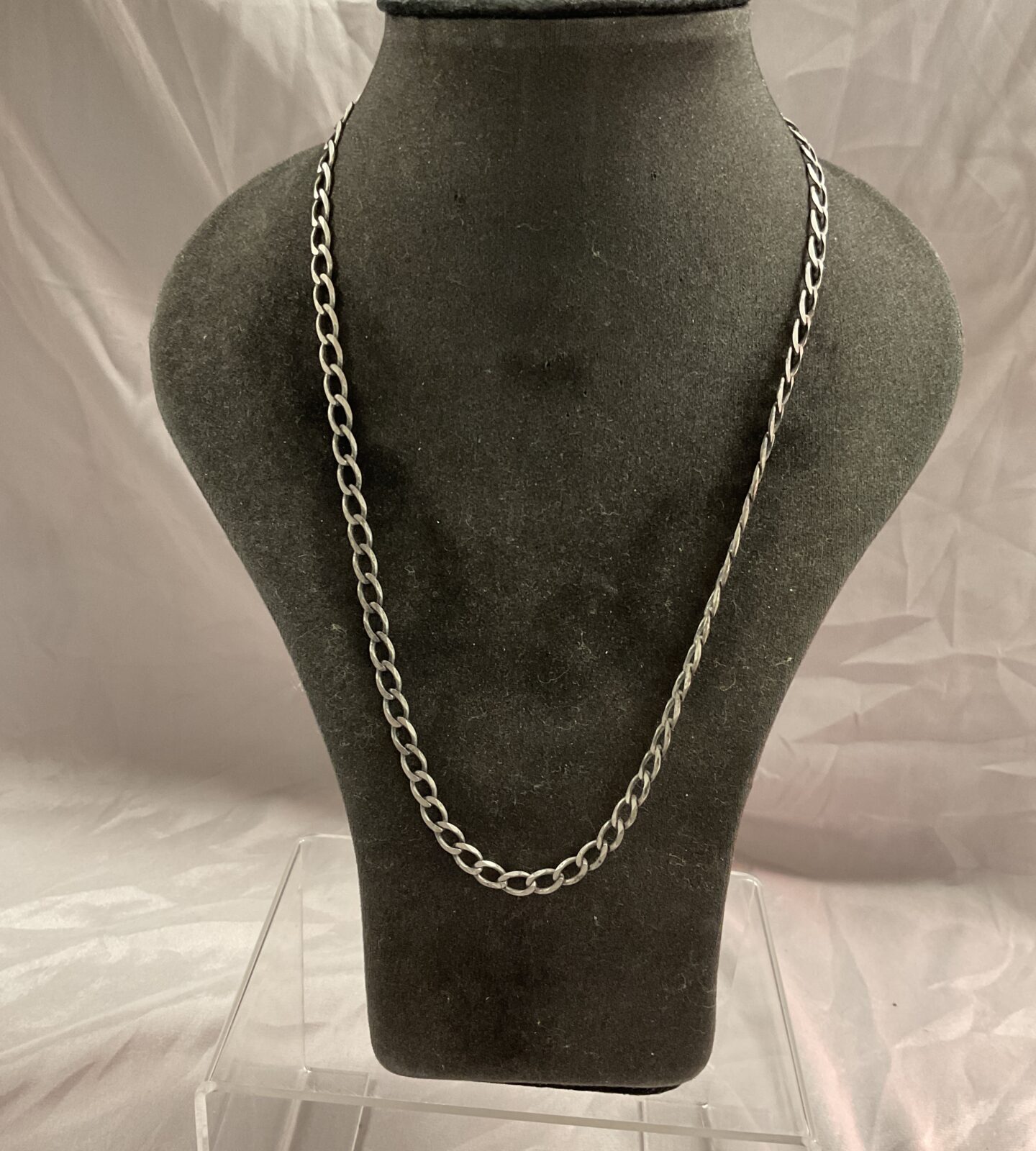 925 silver chain link 18” necklace  13.4g