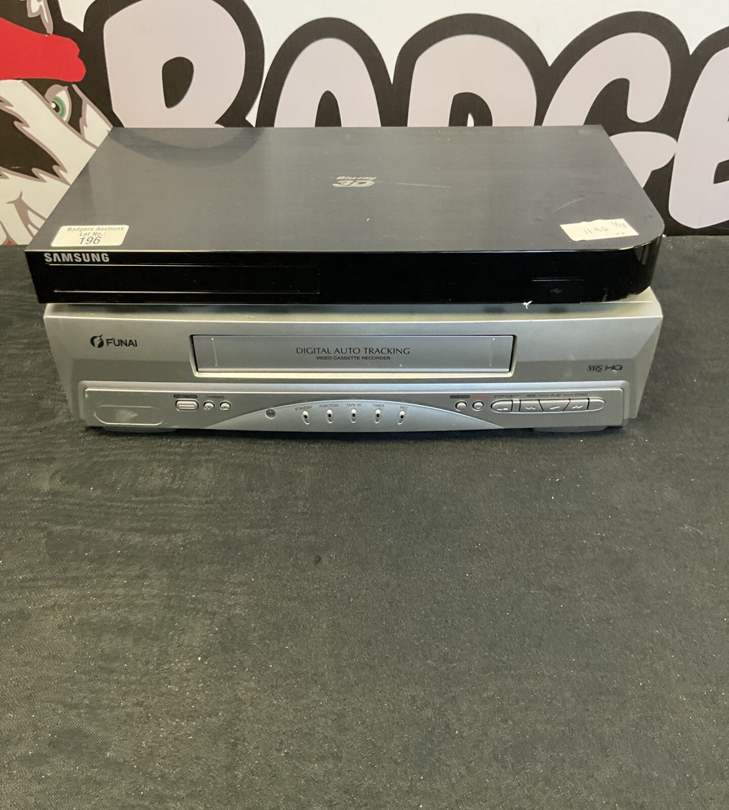 Samsung Blu-Ray player BD-H5500 with Funai video cassette recorder