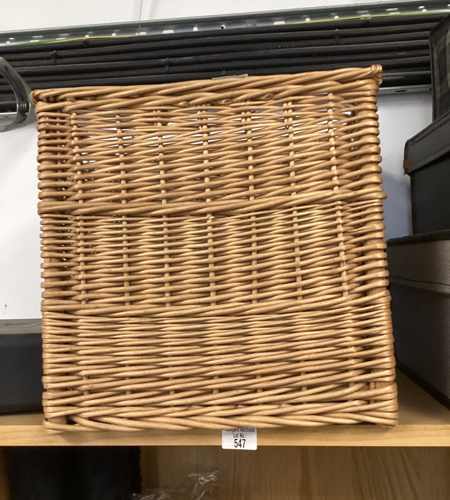 Wicker log basket