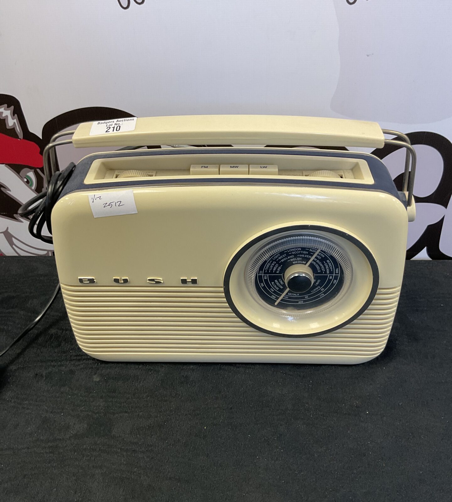 Retro Bush fm/am/lw portable radio