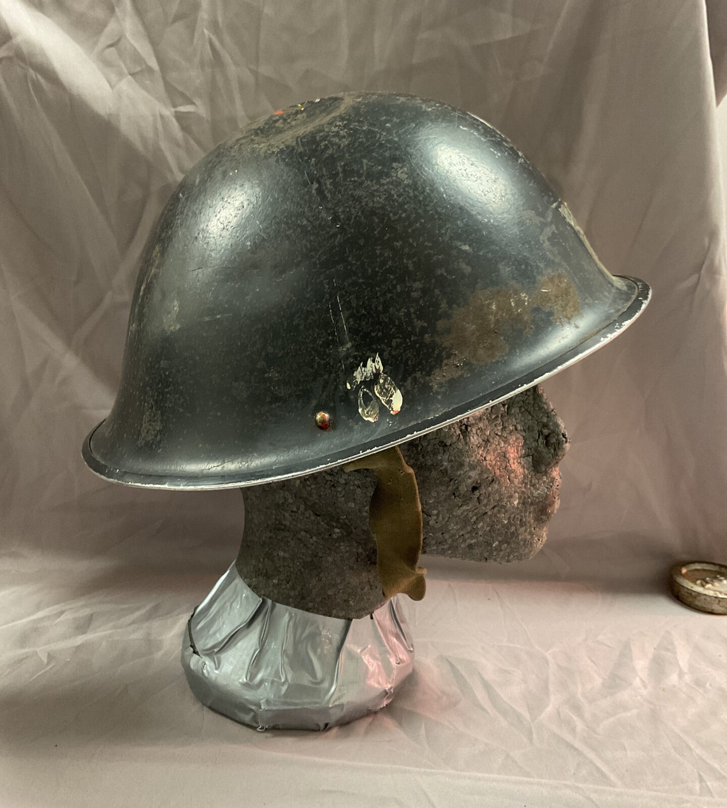 1982 Falklands era British army mk3 turtle steel helmet