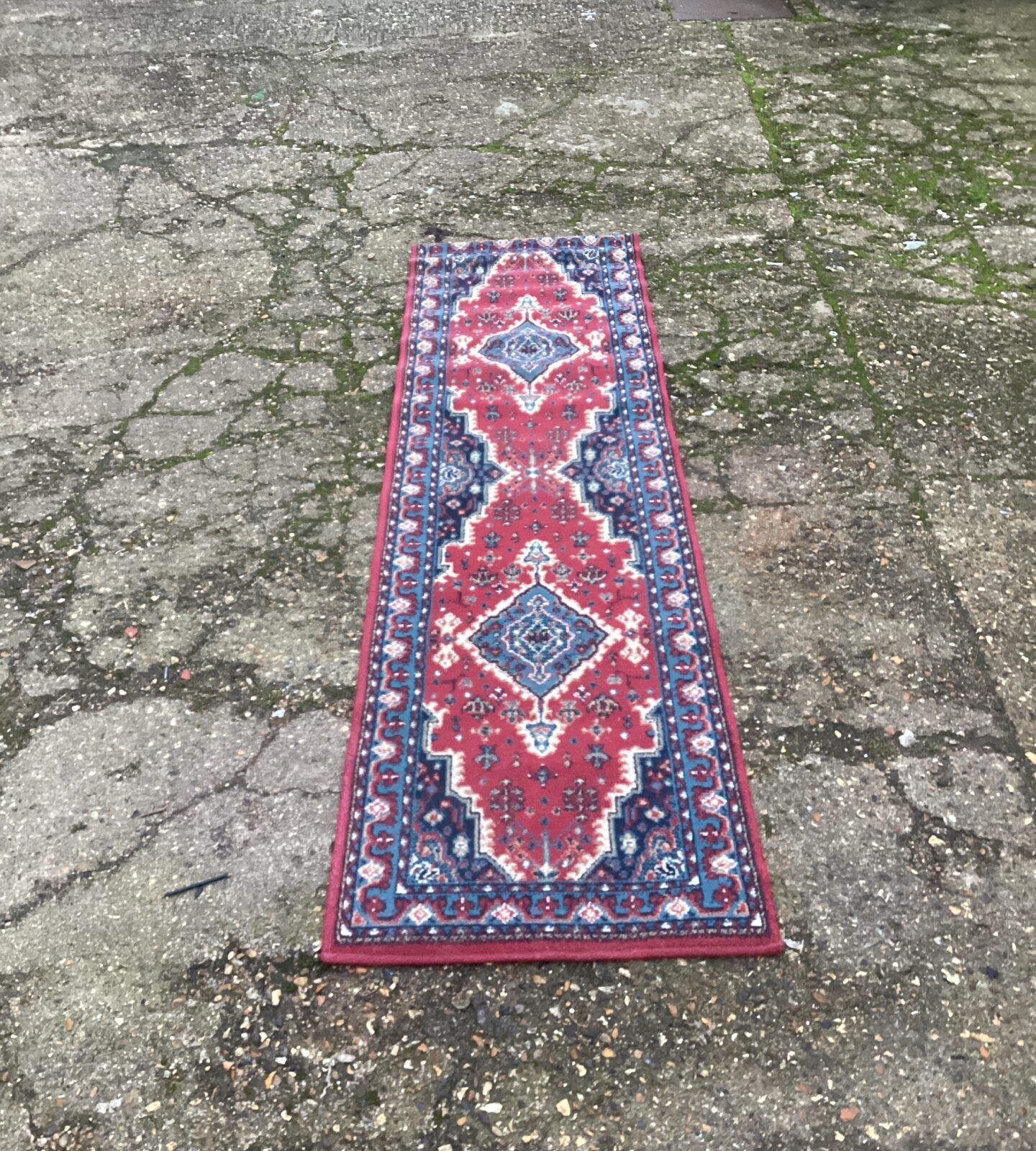 One red runner rug 2ft x 7ft