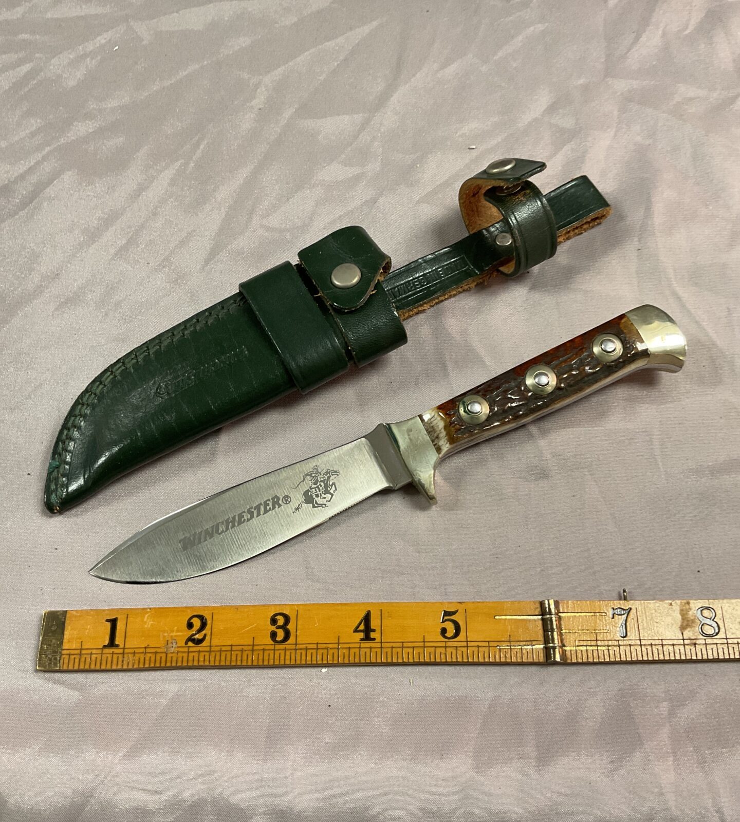 Winchester horn handle sheath knife