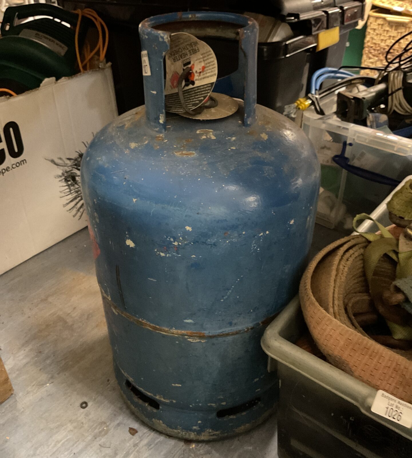 Calor gas 15kg gas tank (feels full)