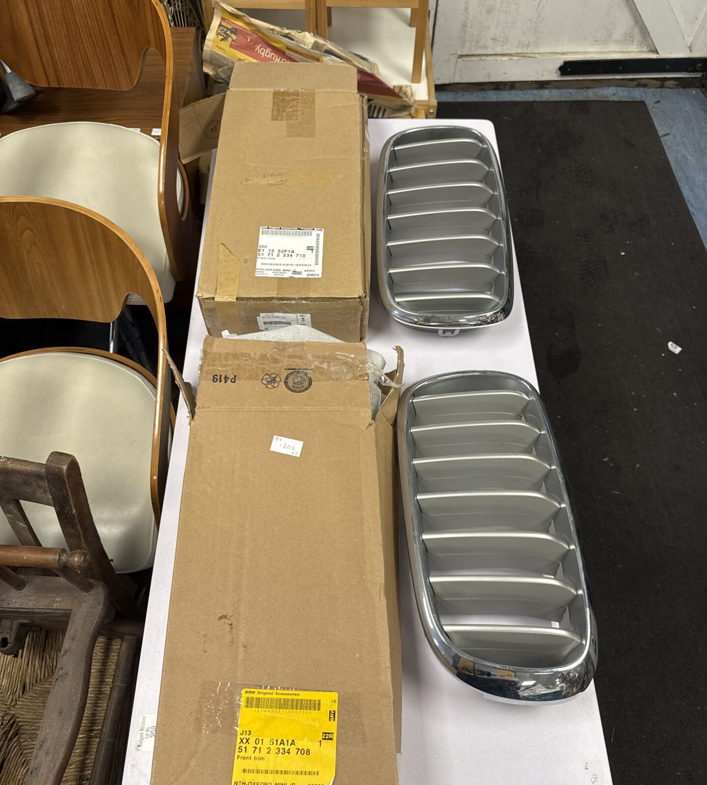 Pair of bmw mini front kidney grilles