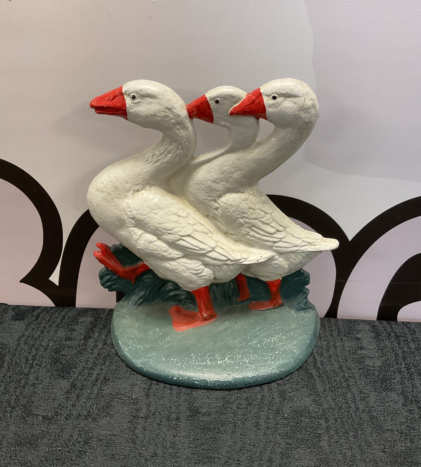 Cast iron gaggle of geese doorstop