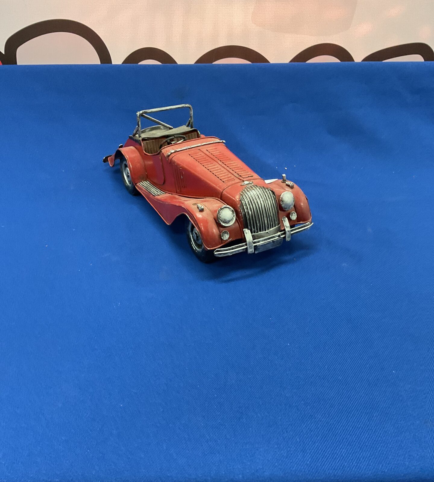 Tinplate model morgan sports car