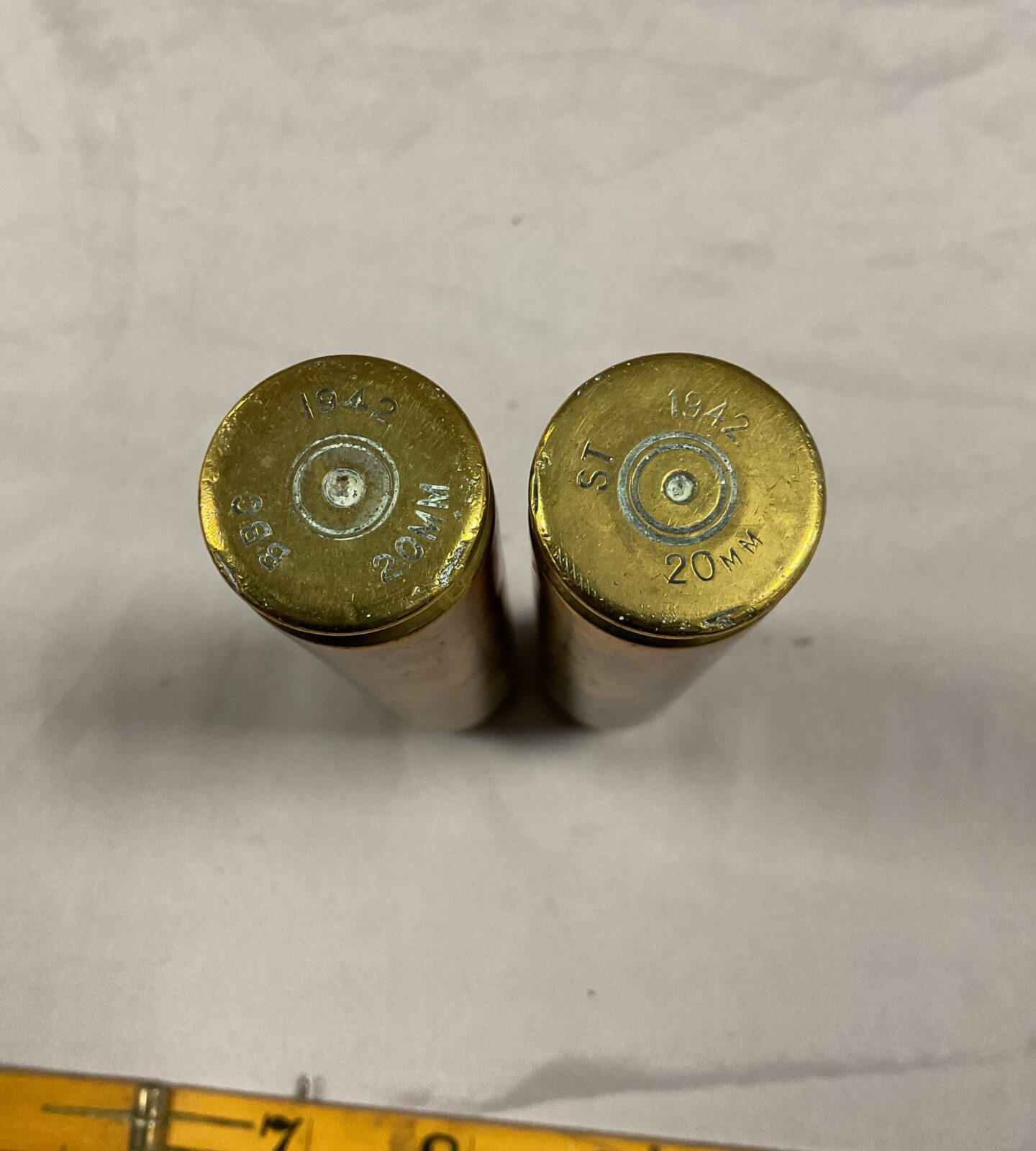 Two 1942 20mm Brass Shell casing - Image 2