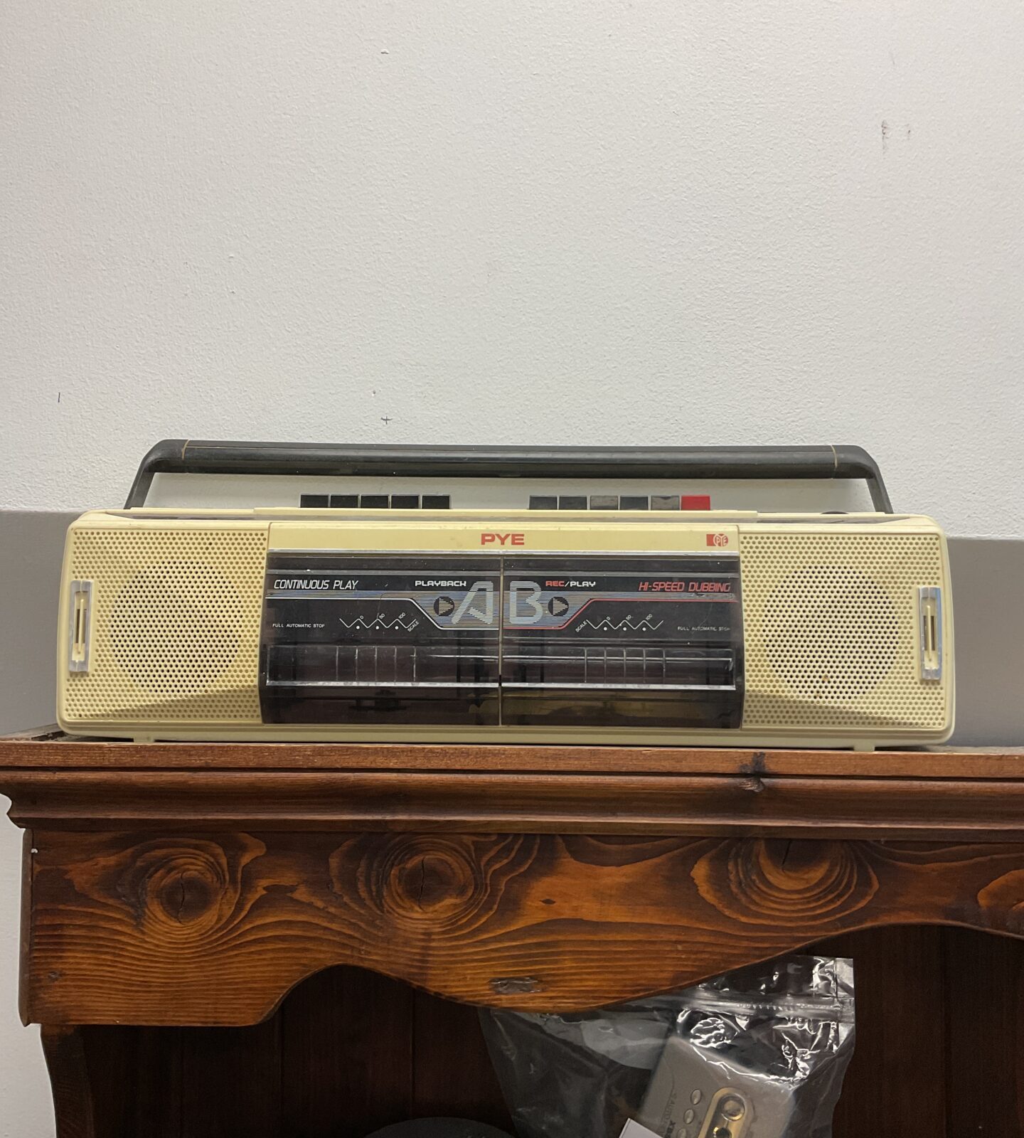 Retro pye double cassette radio