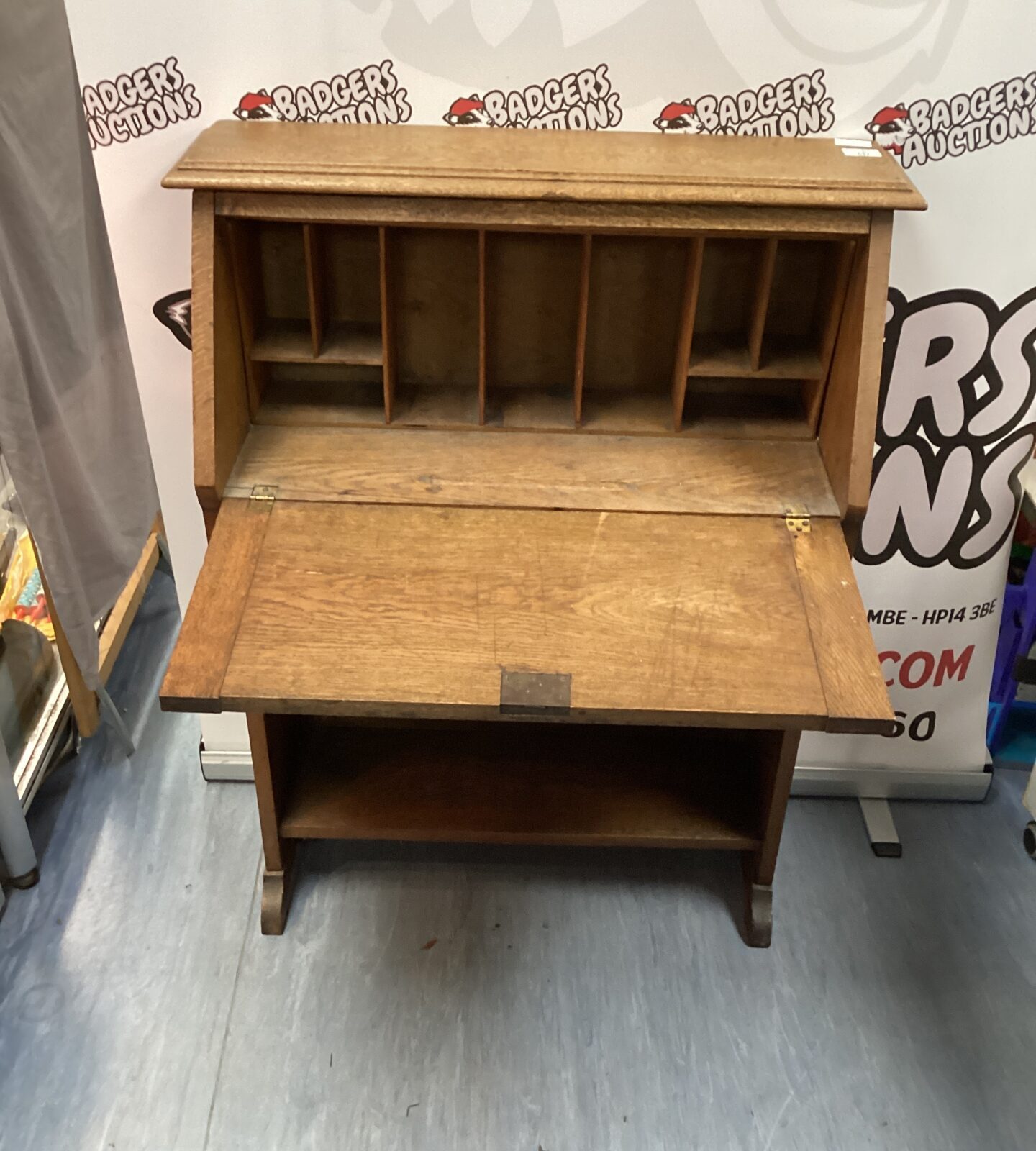 Antique Oak writing desk 30”x 40”x 11” - Image 2