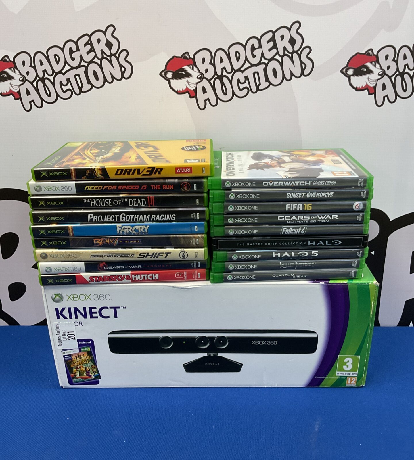 Bundle of microsoft xbox games with kinect camera