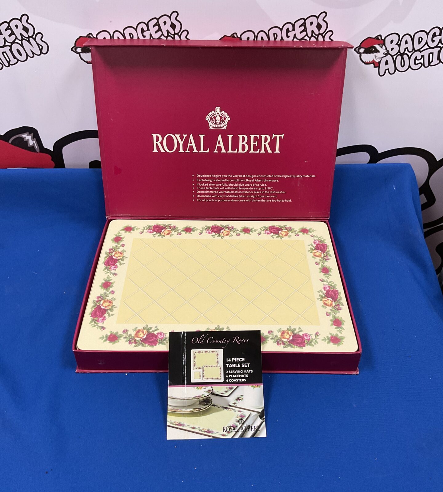 Royal Albert old country roses 14 piece table set inc 2 serving mats, 6 placemats and 6 coasters