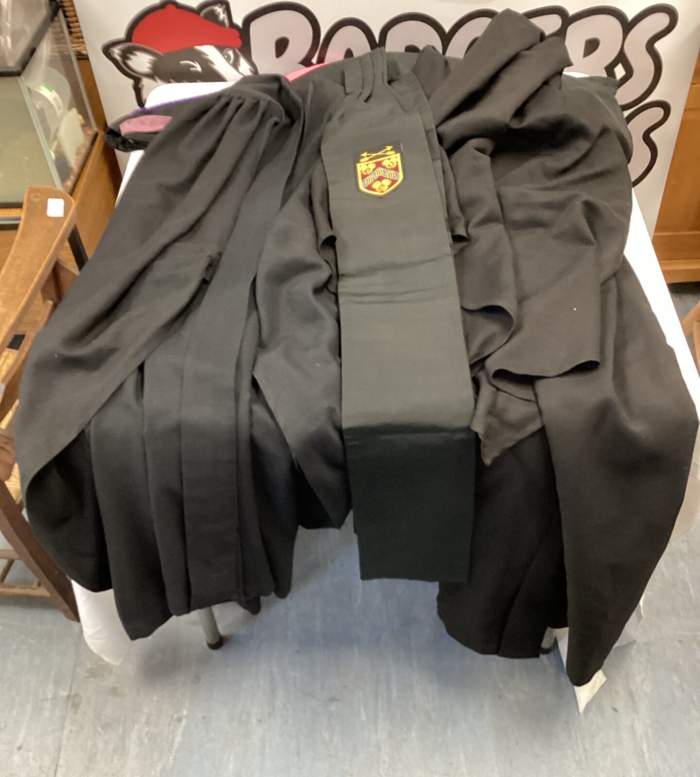 Two sets of graduation ropes size 40