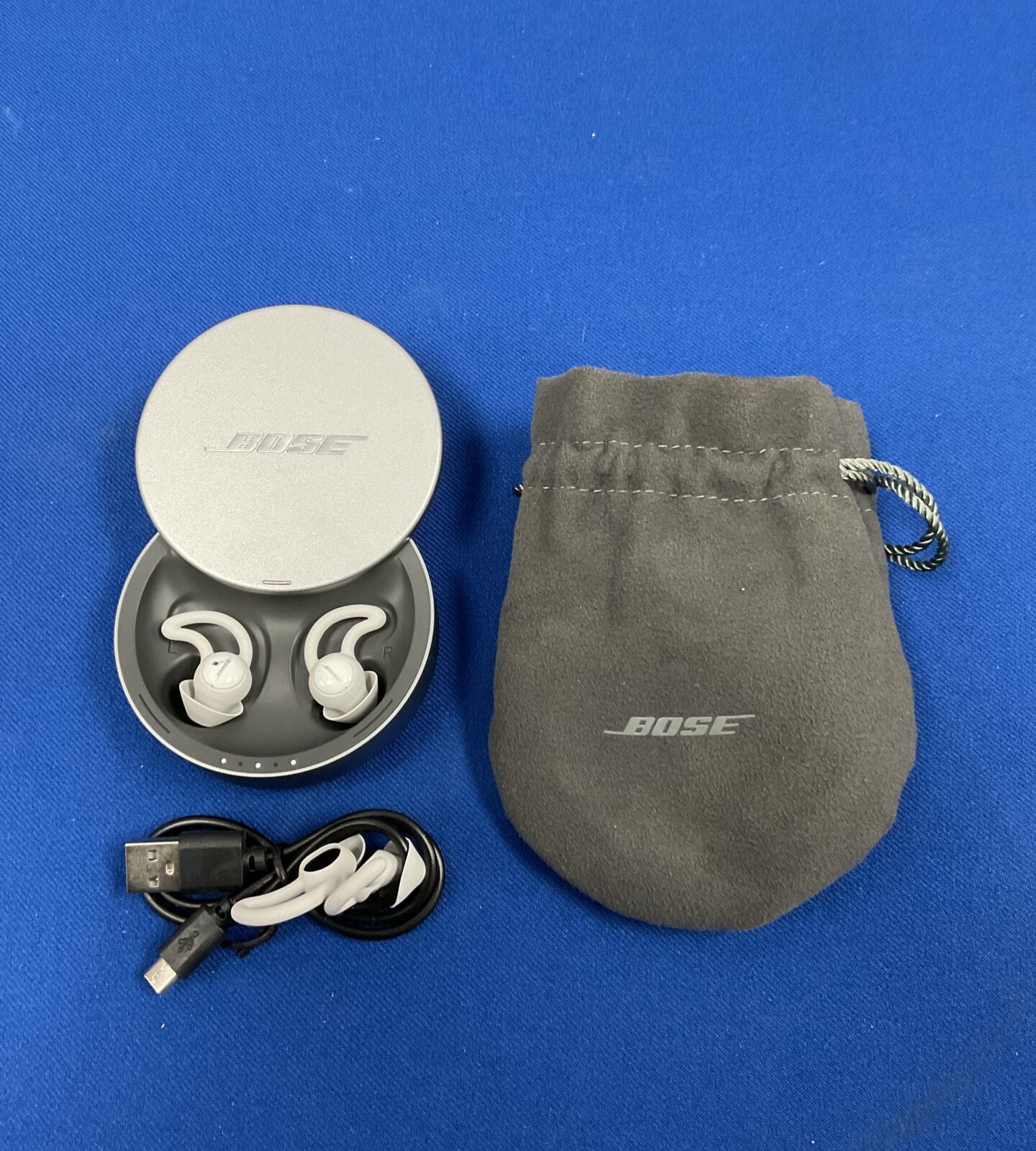 Pair of bose sleep pods