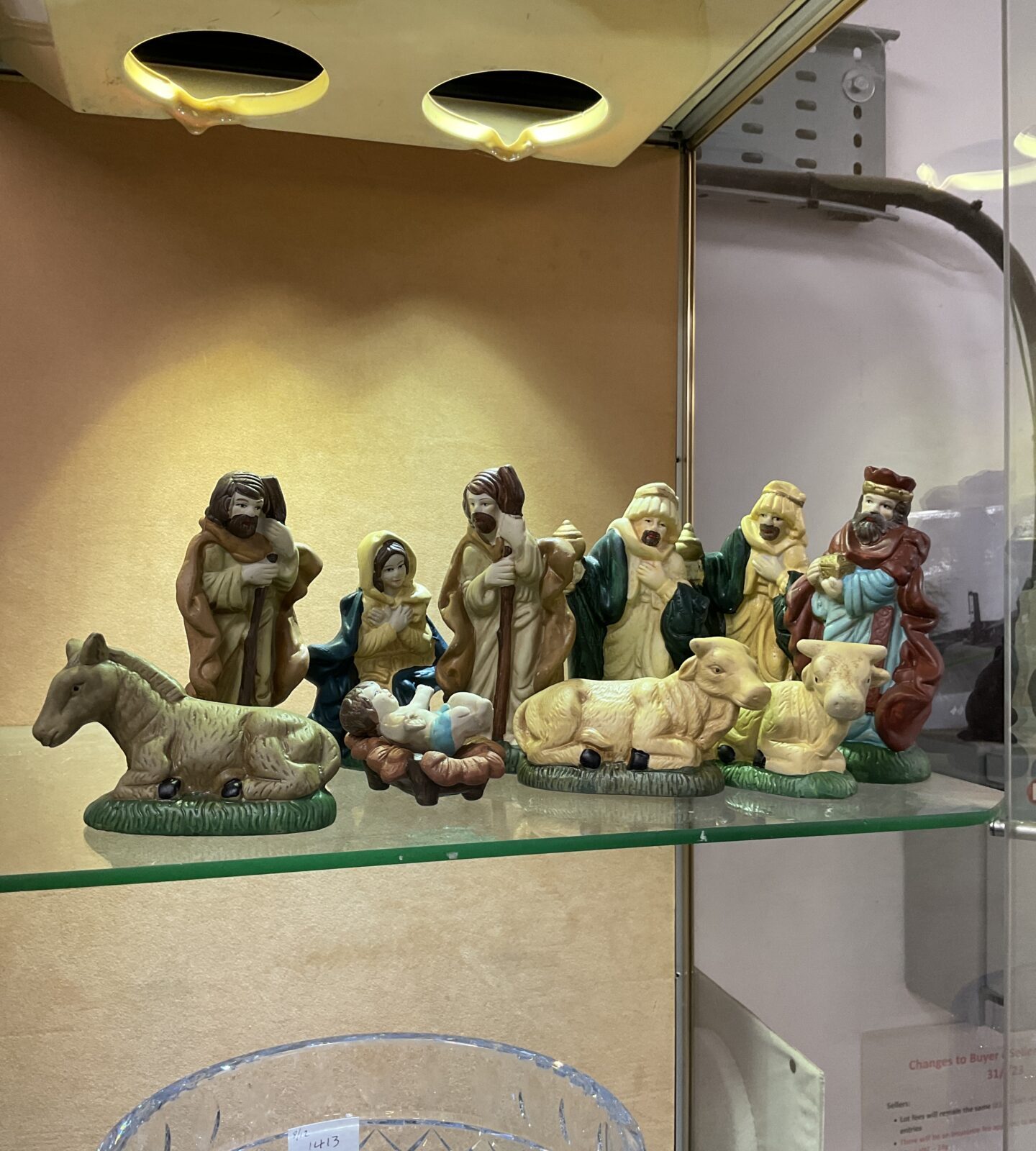 Ceramic nativity scene set