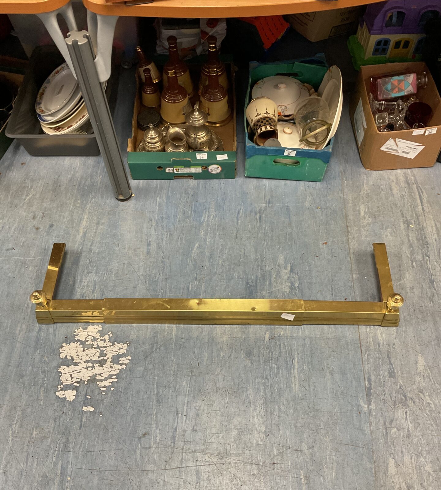 Brass fireplace fender