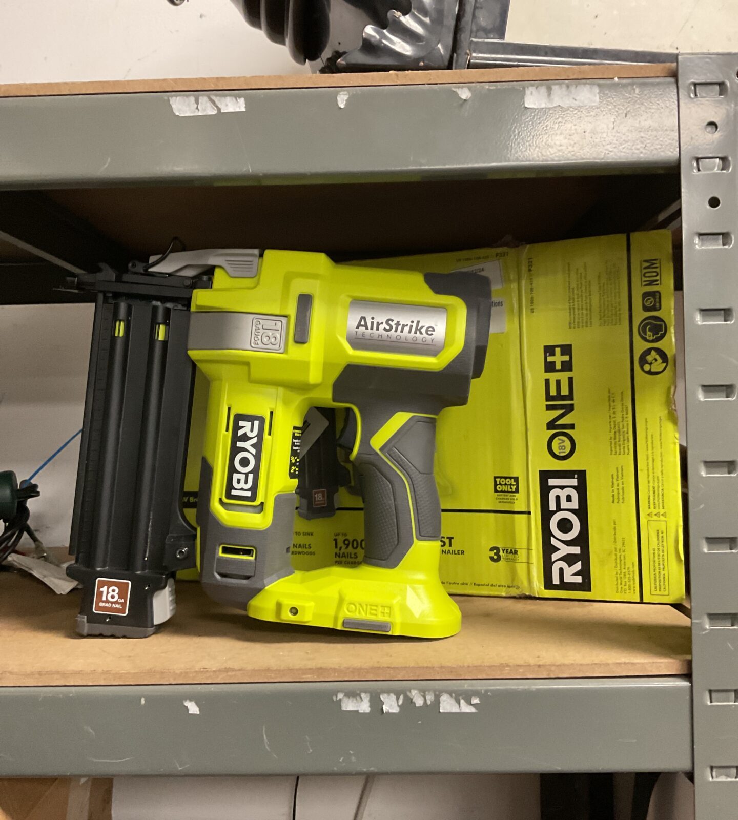 Ryobi one 18v brad nailer