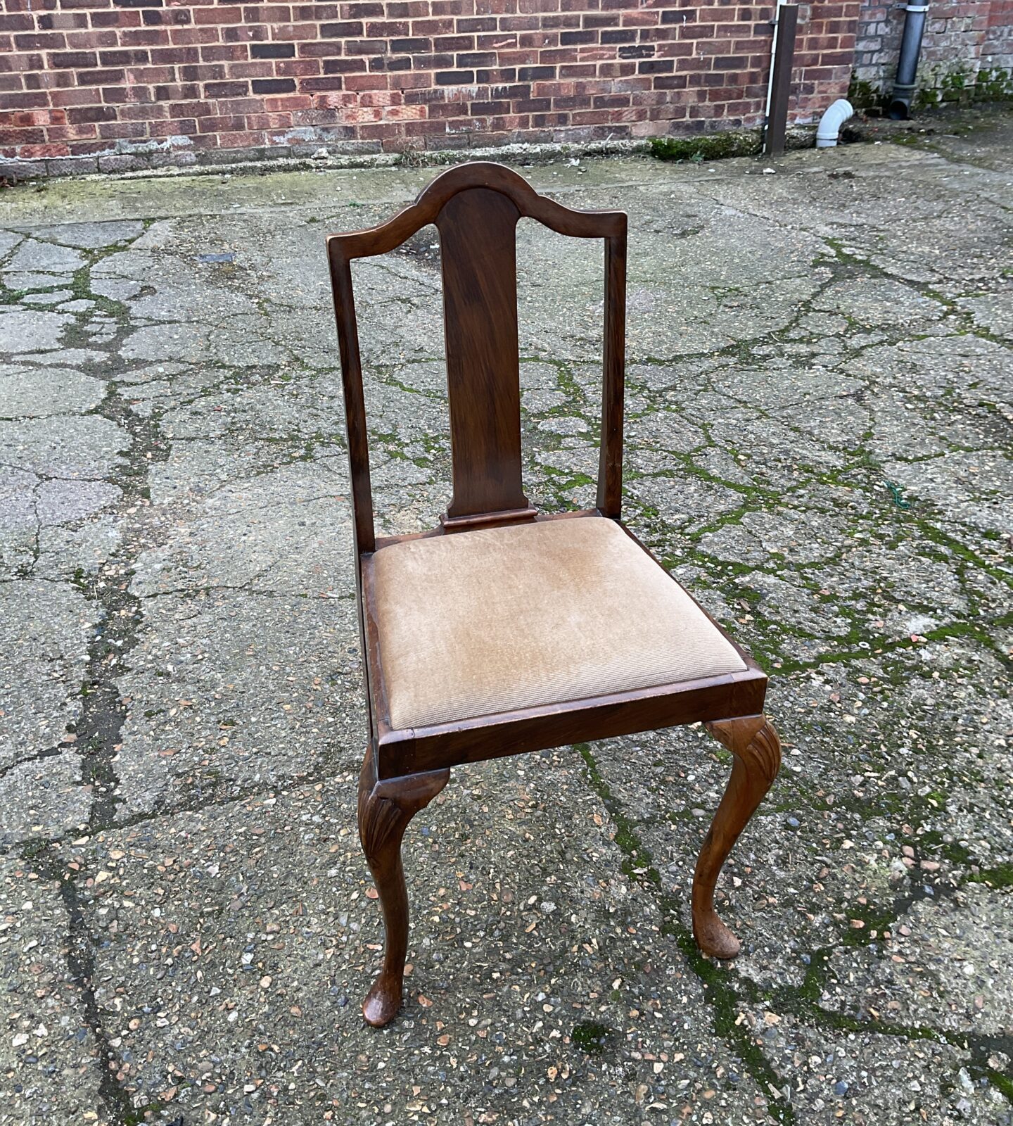 Antique Queen Anne style walnut chair