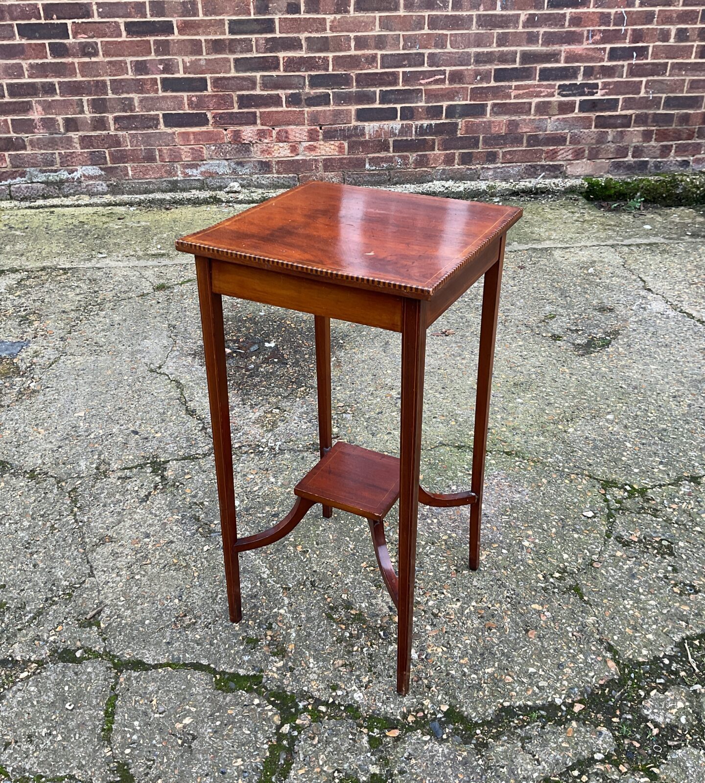 Edwardian mahogany inlaid lamp table