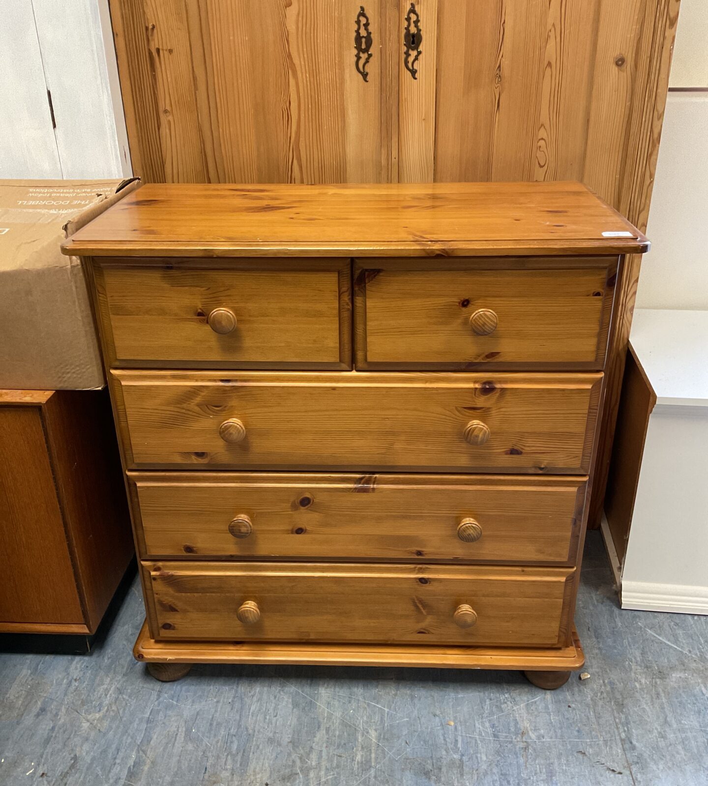 A touch of Pine 2 over 3 chest of drawers