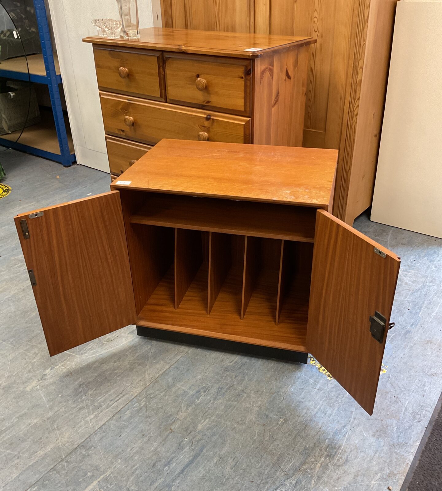 Mid century danish record cabinet - Image 2