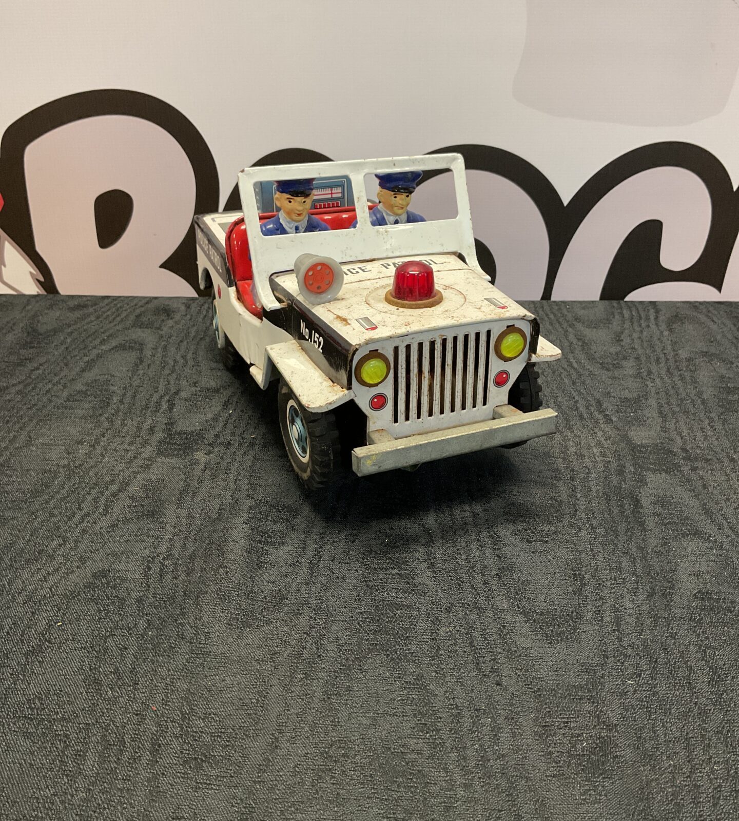 Vintage Daiya tin police patrol jeep