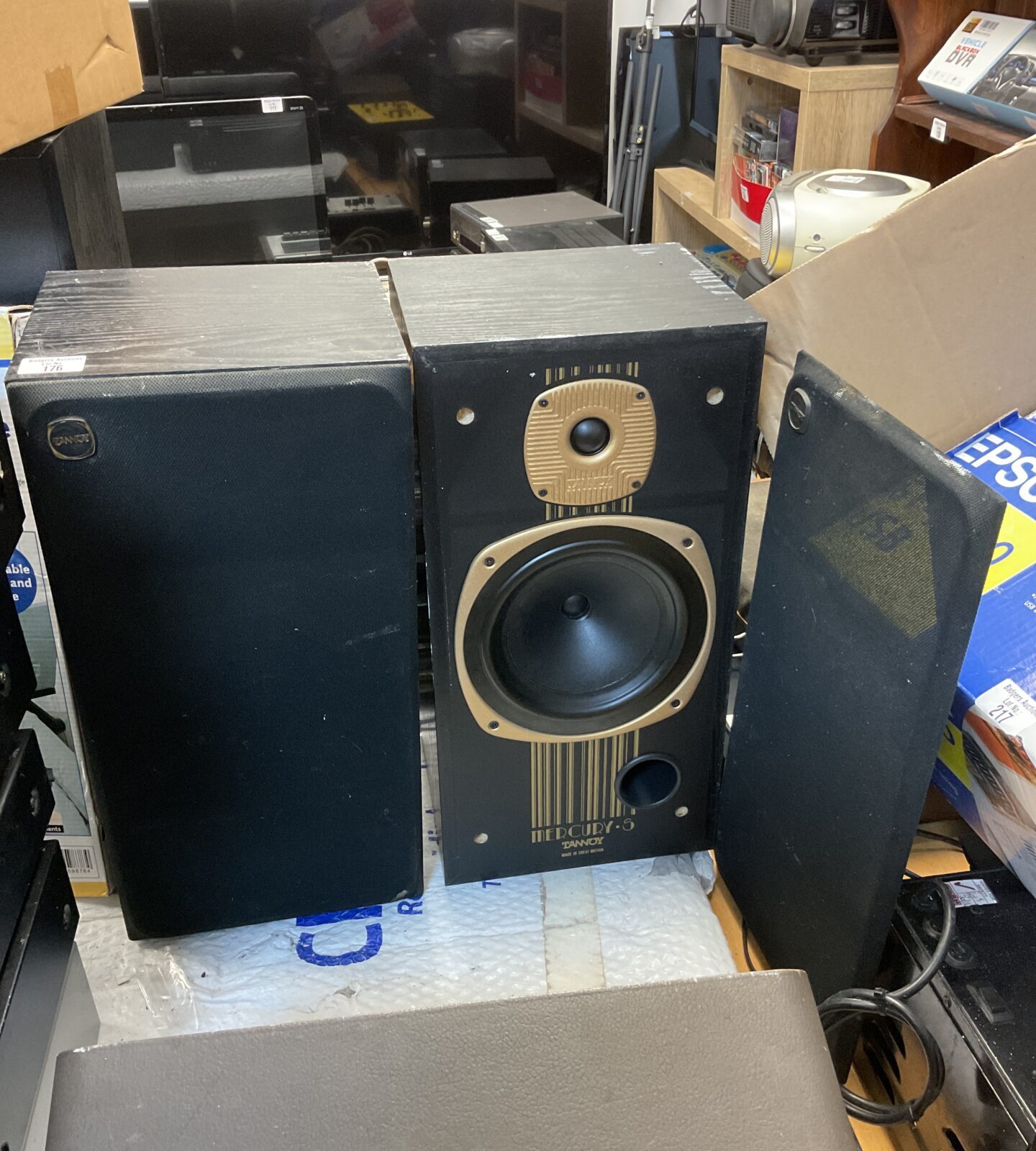 Pair of tannoy mercury s speakers