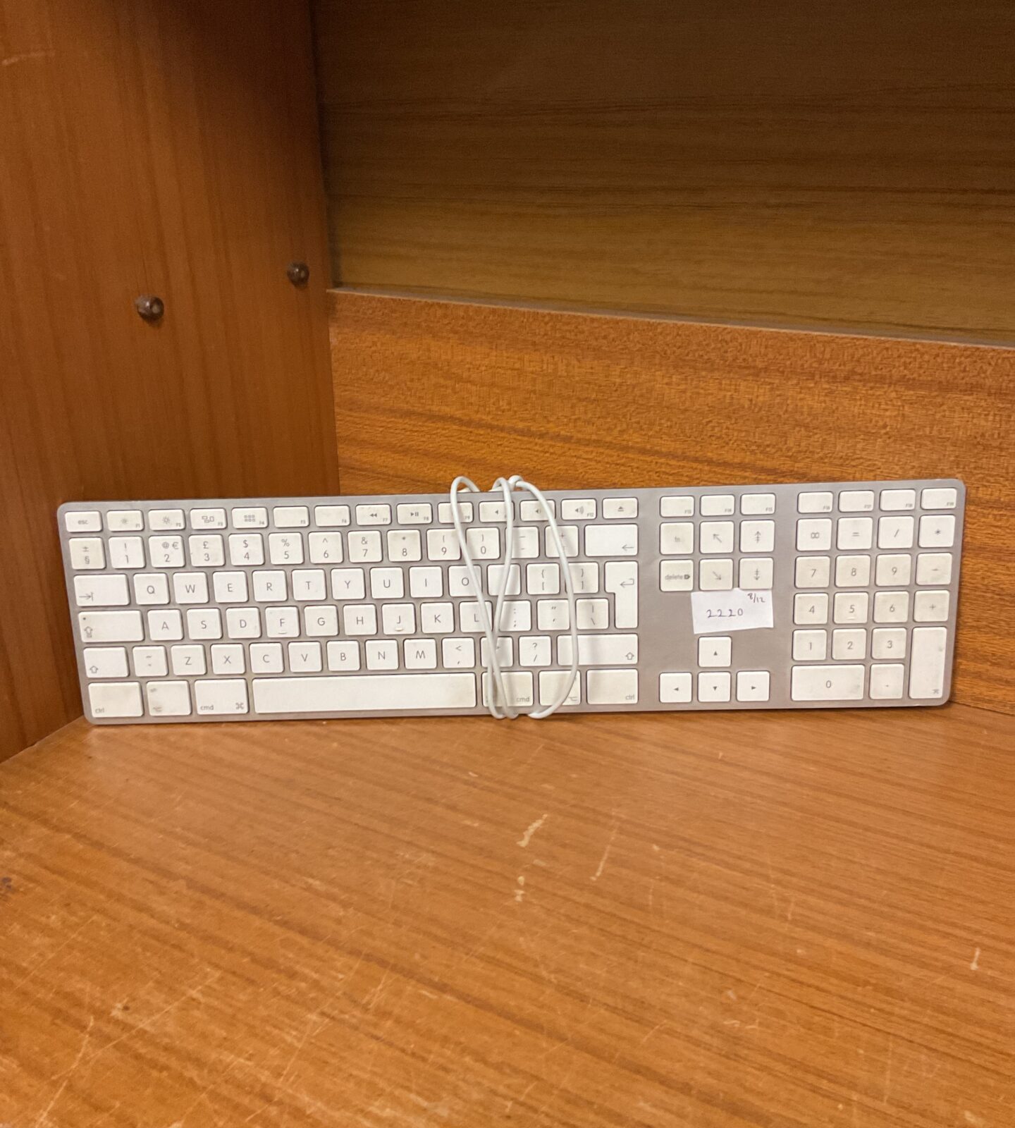 Genuine apple keyboard