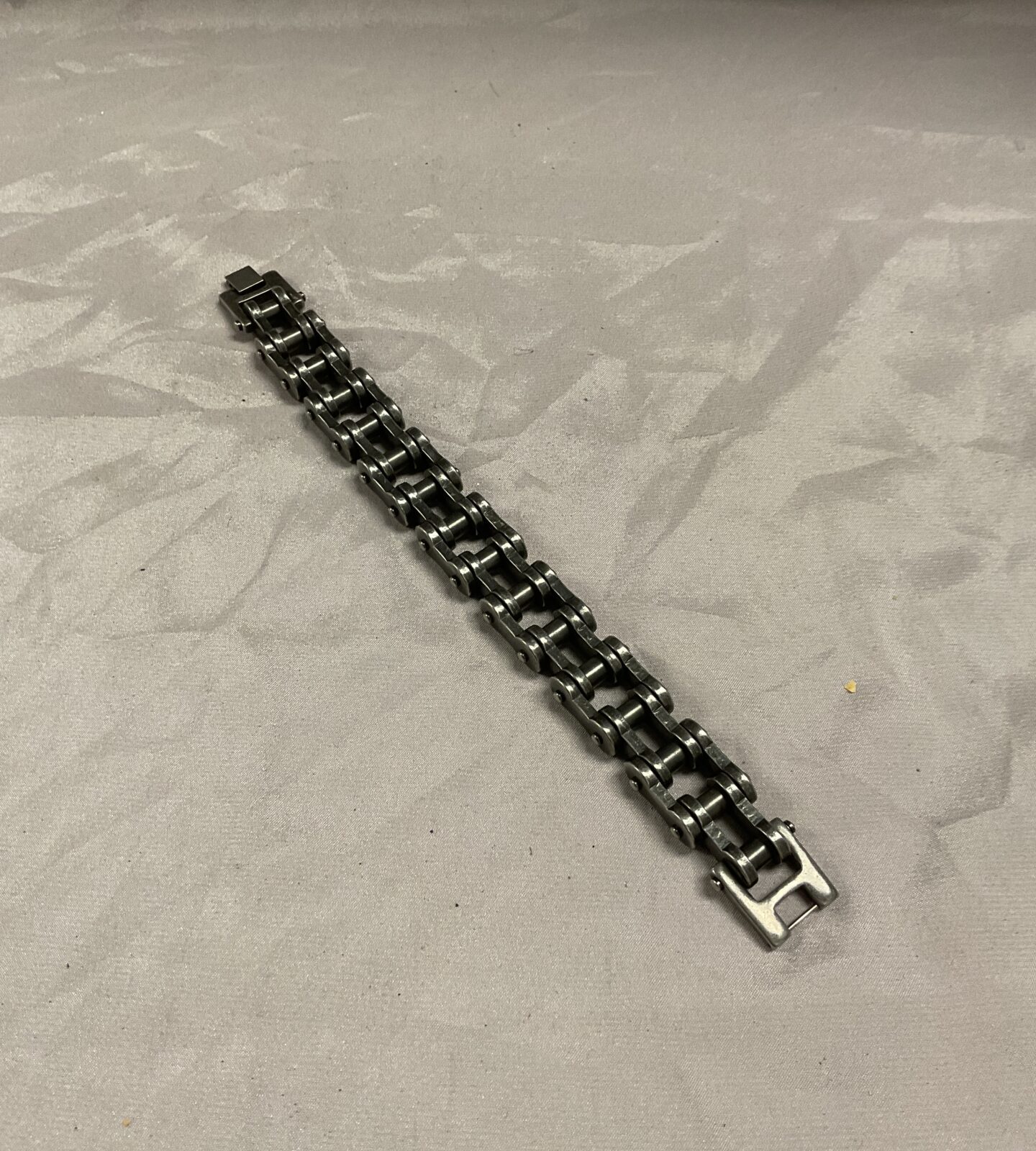 Stainless steel bike chain 9” bracelet