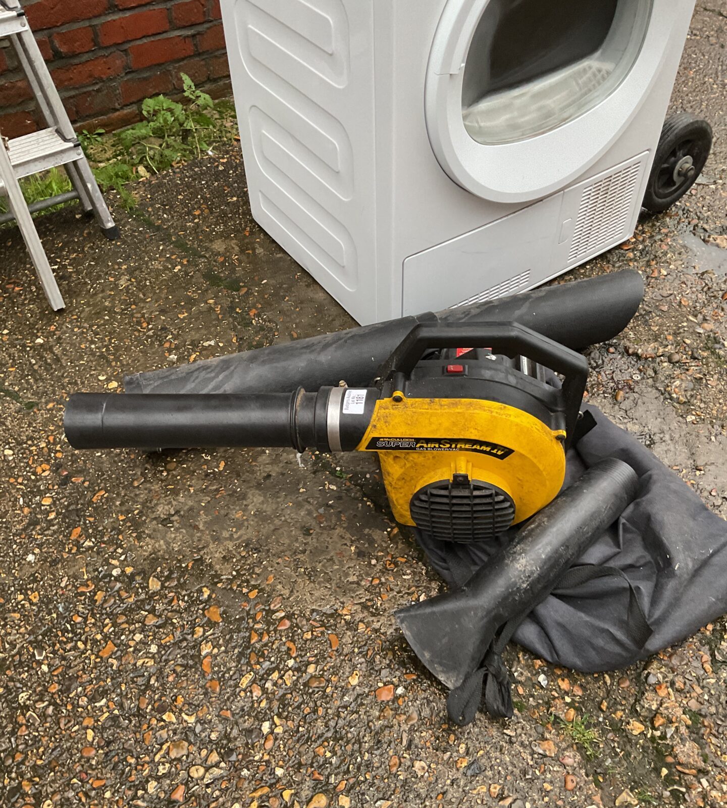 Mcculloch petrol blower vac